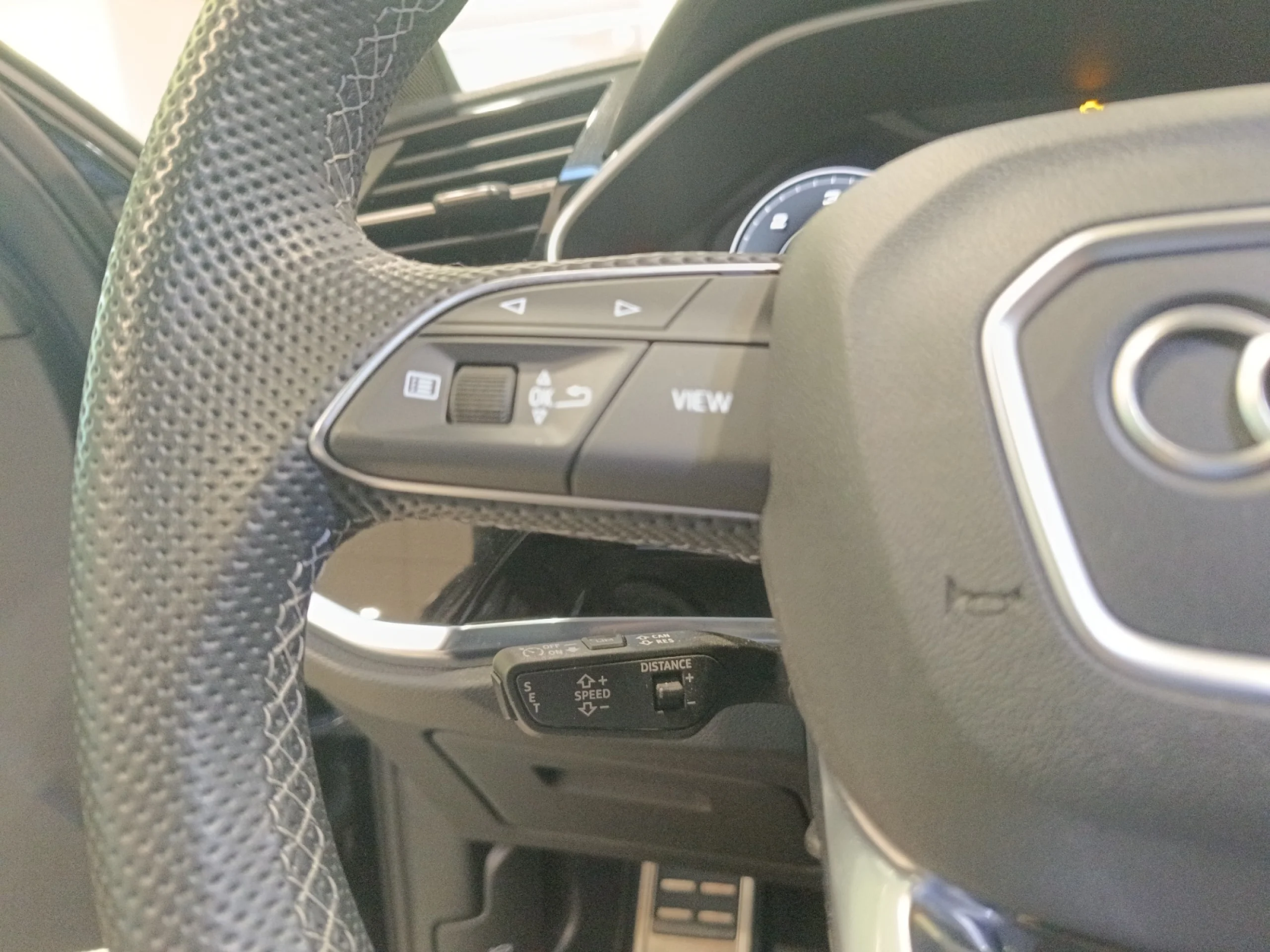 AUDI Q3 BLACK LINE 35 TDI 110KW (150CV) S TRONIC - Foto 13