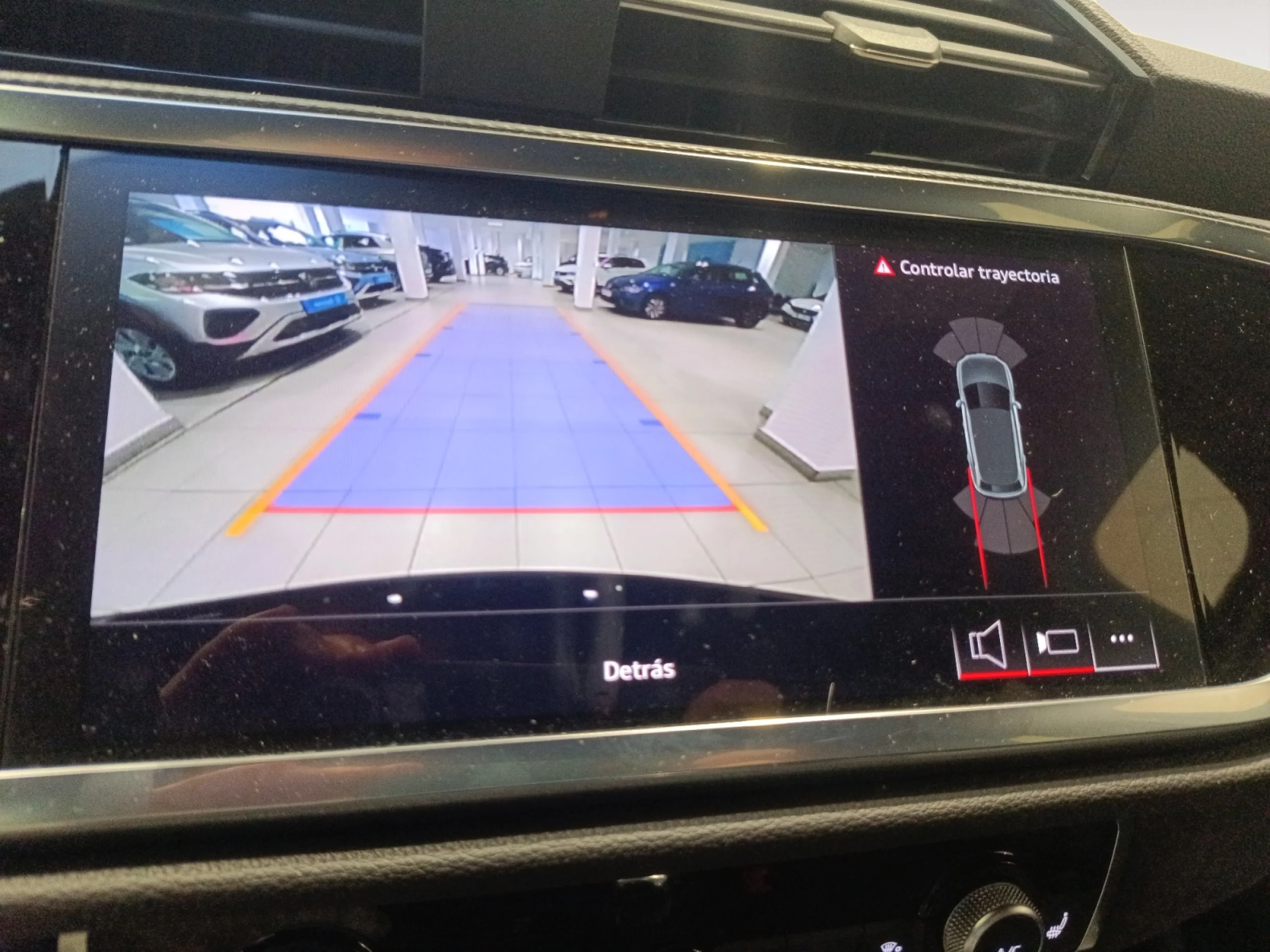 AUDI Q3 BLACK LINE 35 TDI 110KW (150CV) S TRONIC - Foto 18