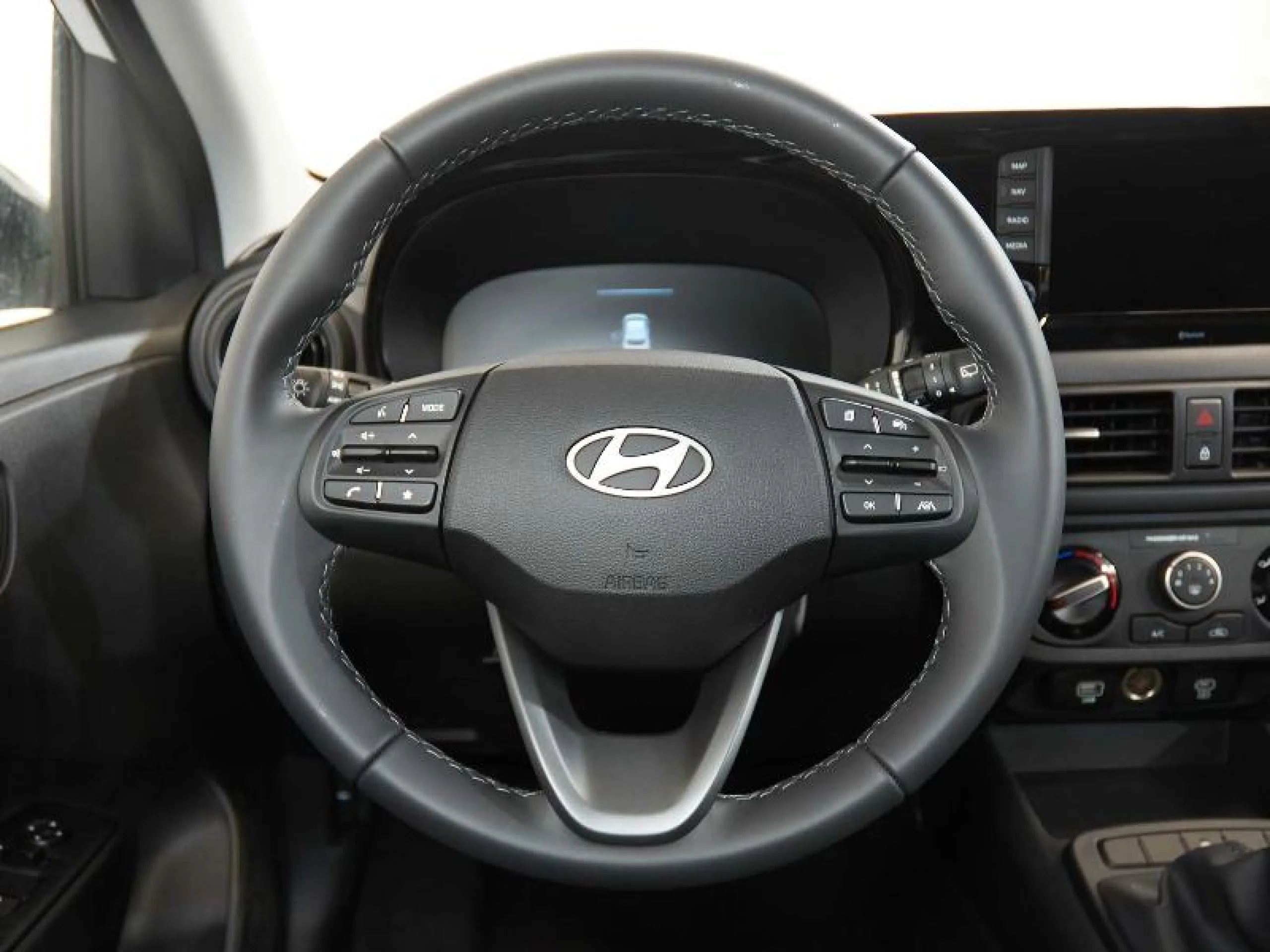 HYUNDAI I10 1.0 KLASS - Foto 13