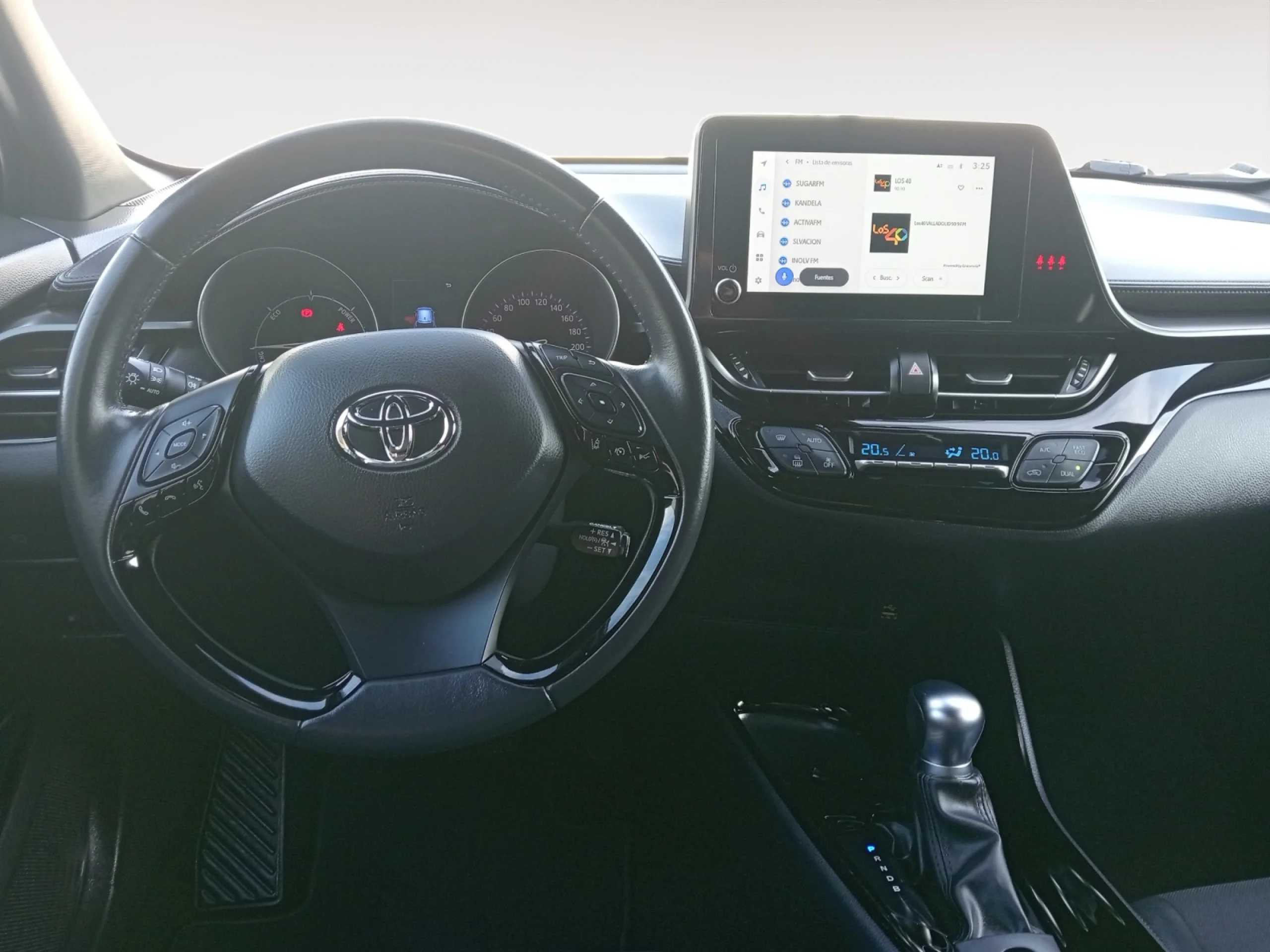 TOYOTA C HR 1.8 125H ADVANCE - Foto 4