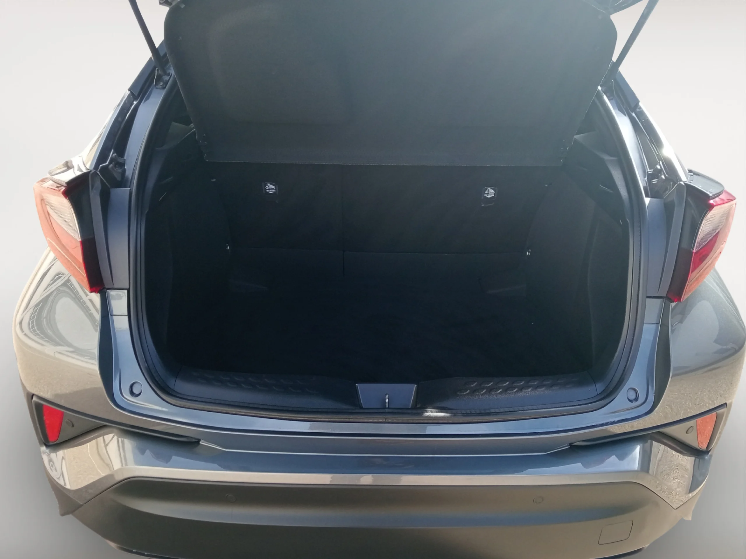 TOYOTA C HR 1.8 125H ADVANCE - Foto 7