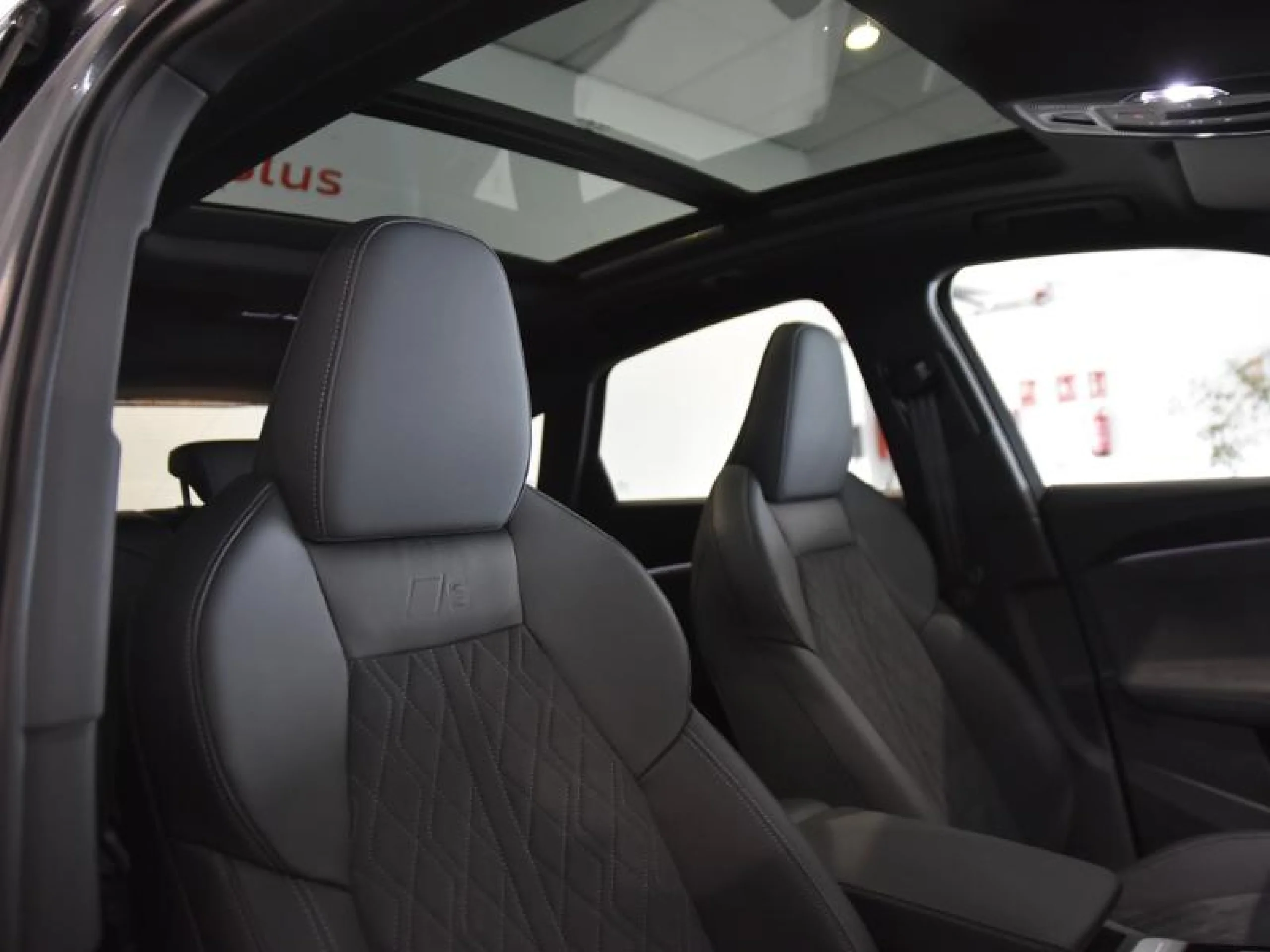 AUDI Q5 SPORTBACK BLACK COMPET. E HY. QUATTRO 270KW S TRON - Foto 7