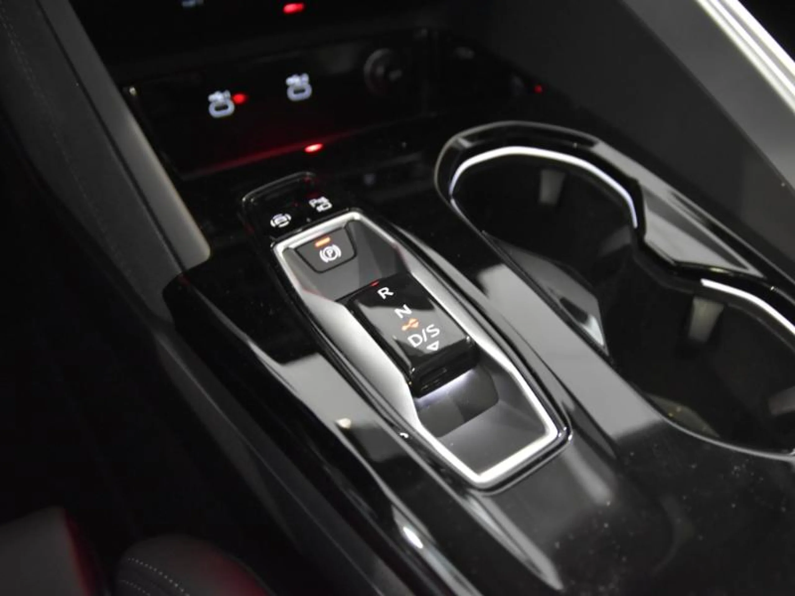 AUDI Q5 SPORTBACK BLACK COMPET. E HY. QUATTRO 270KW S TRON - Foto 11