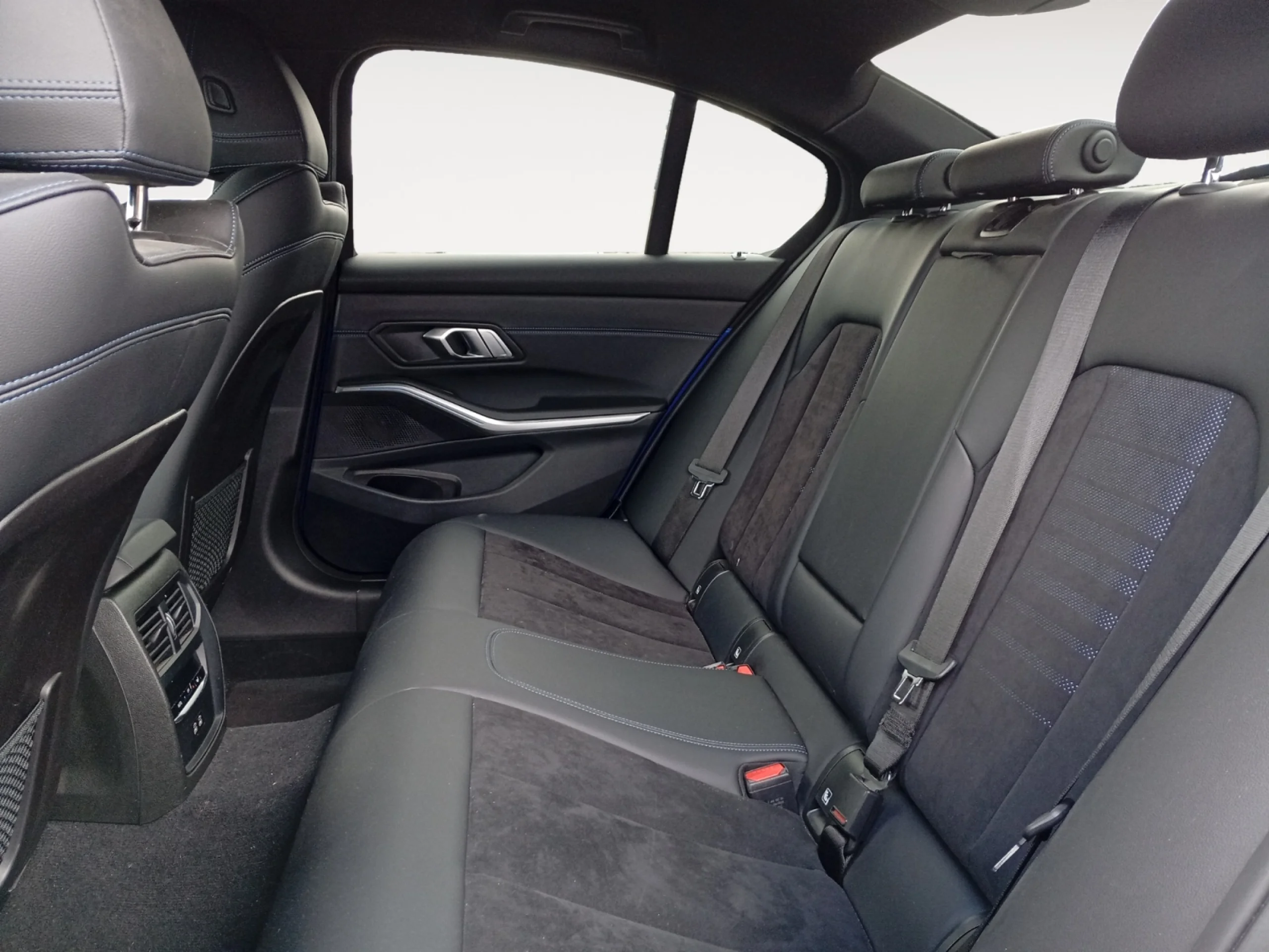 BMW SERIE 3 318D AUTO. - Foto 6
