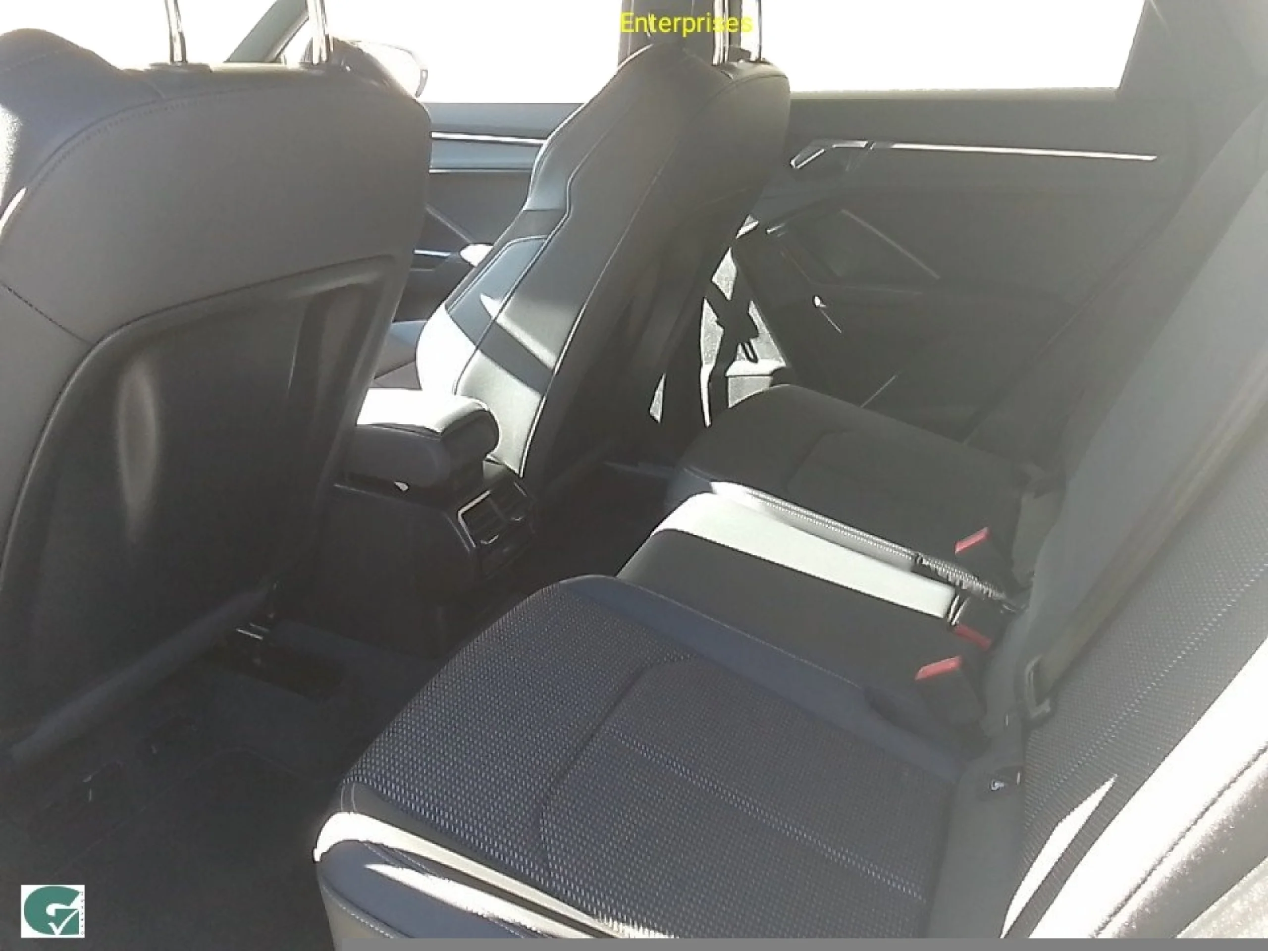 AUDI Q3 SPORTBACK BLACK LINE 35 TDI 110KW (150CV) S TRONIC - Foto 9