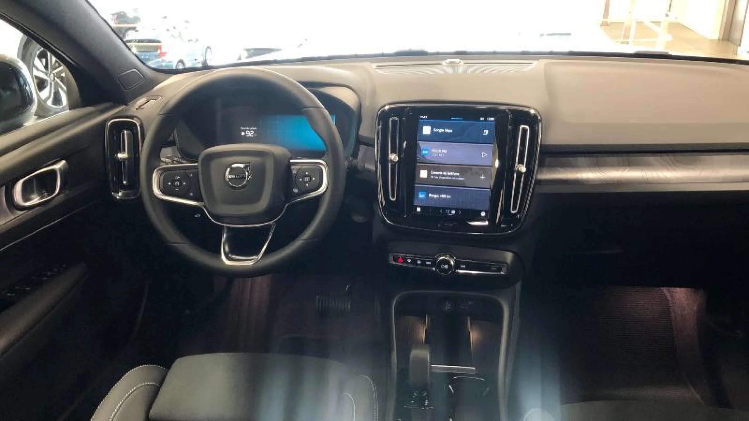 VOLVO C40 RECHARGE SINGLE EXTENDED CORE AUTO - Foto 12