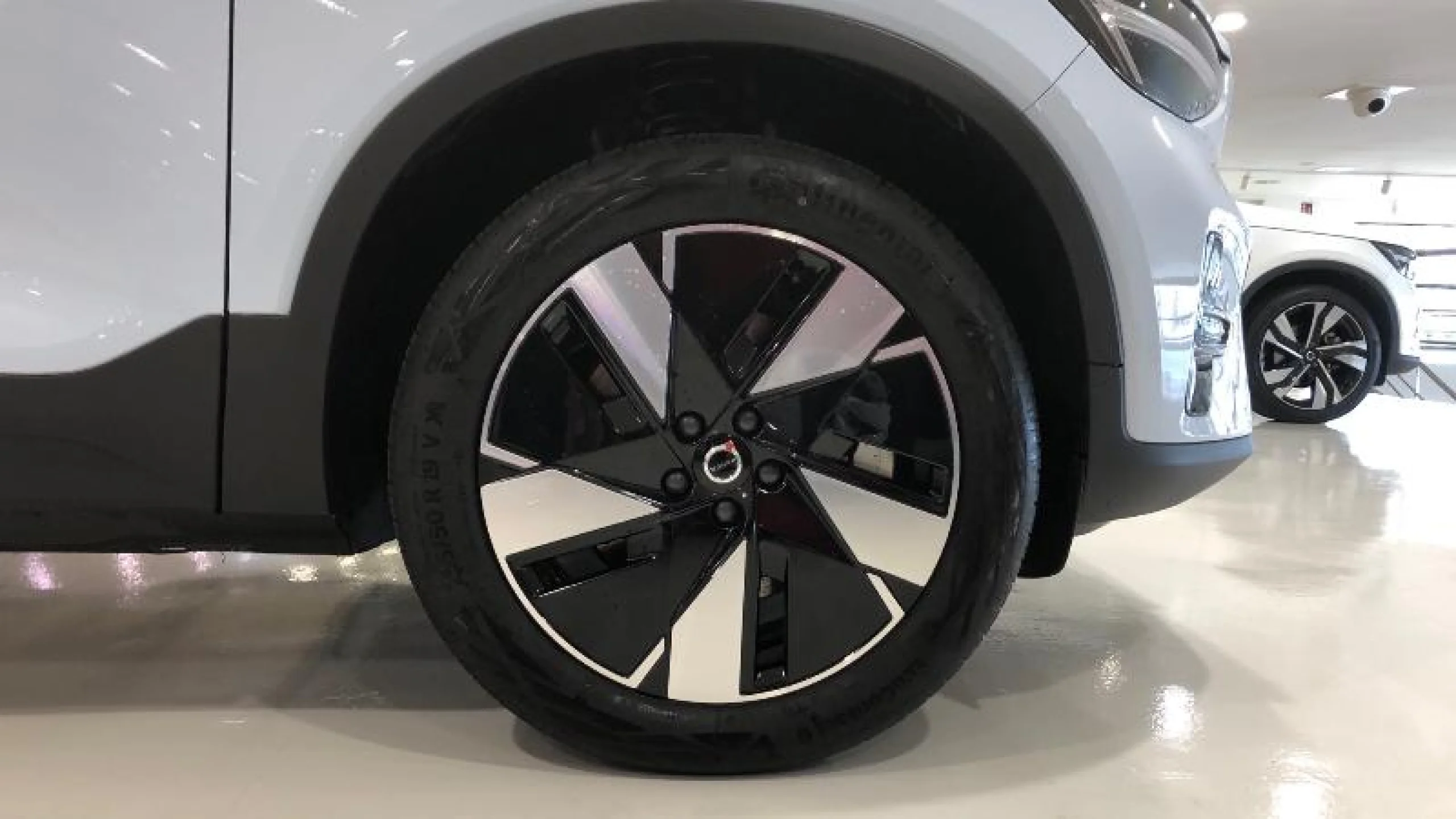 VOLVO C40 RECHARGE SINGLE EXTENDED CORE AUTO - Foto 15