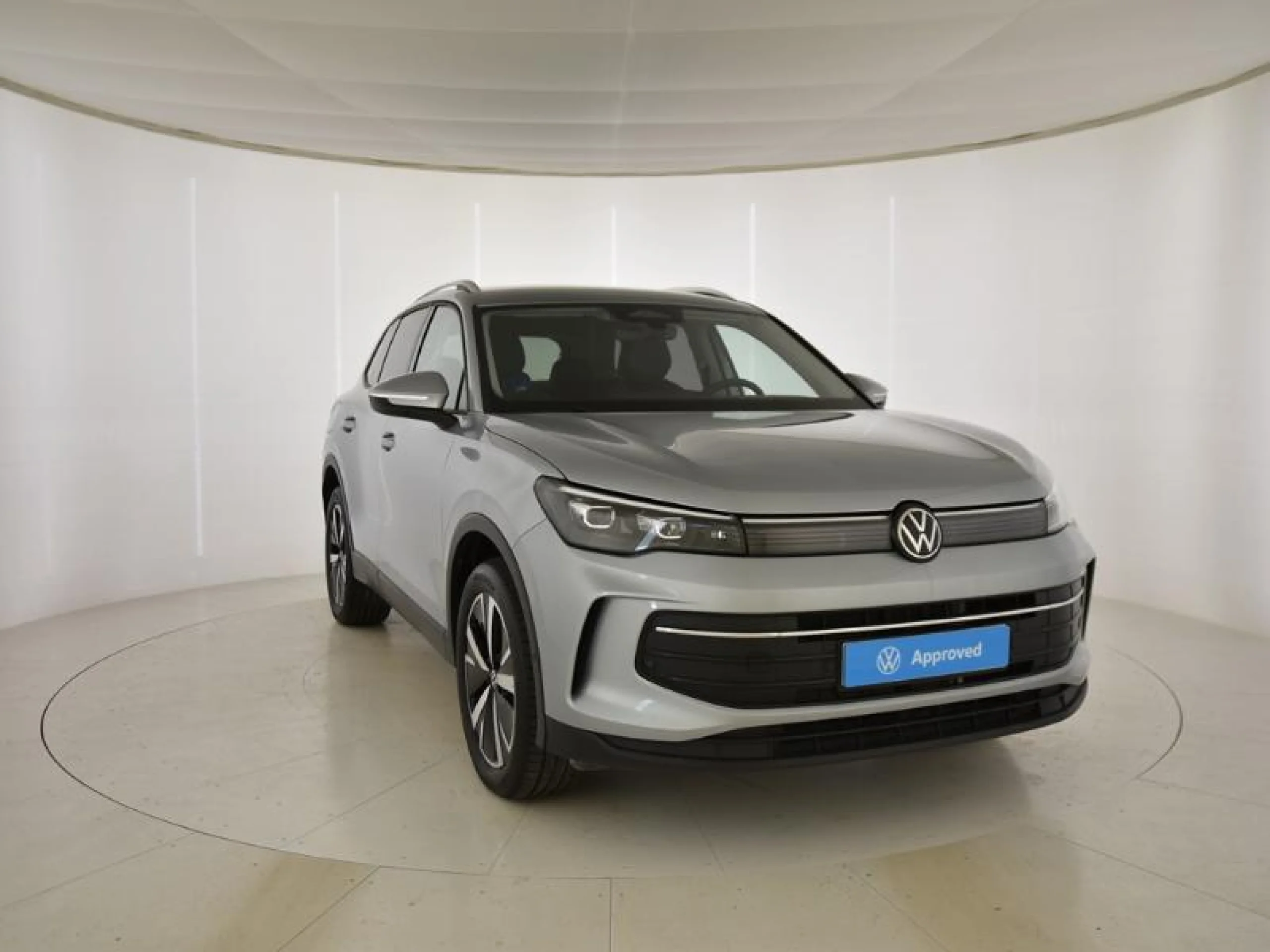 VOLKSWAGEN TIGUAN ··MÁS·· 1.5 TSI EHYBRID 150KW (204CV) DSG - Foto 1