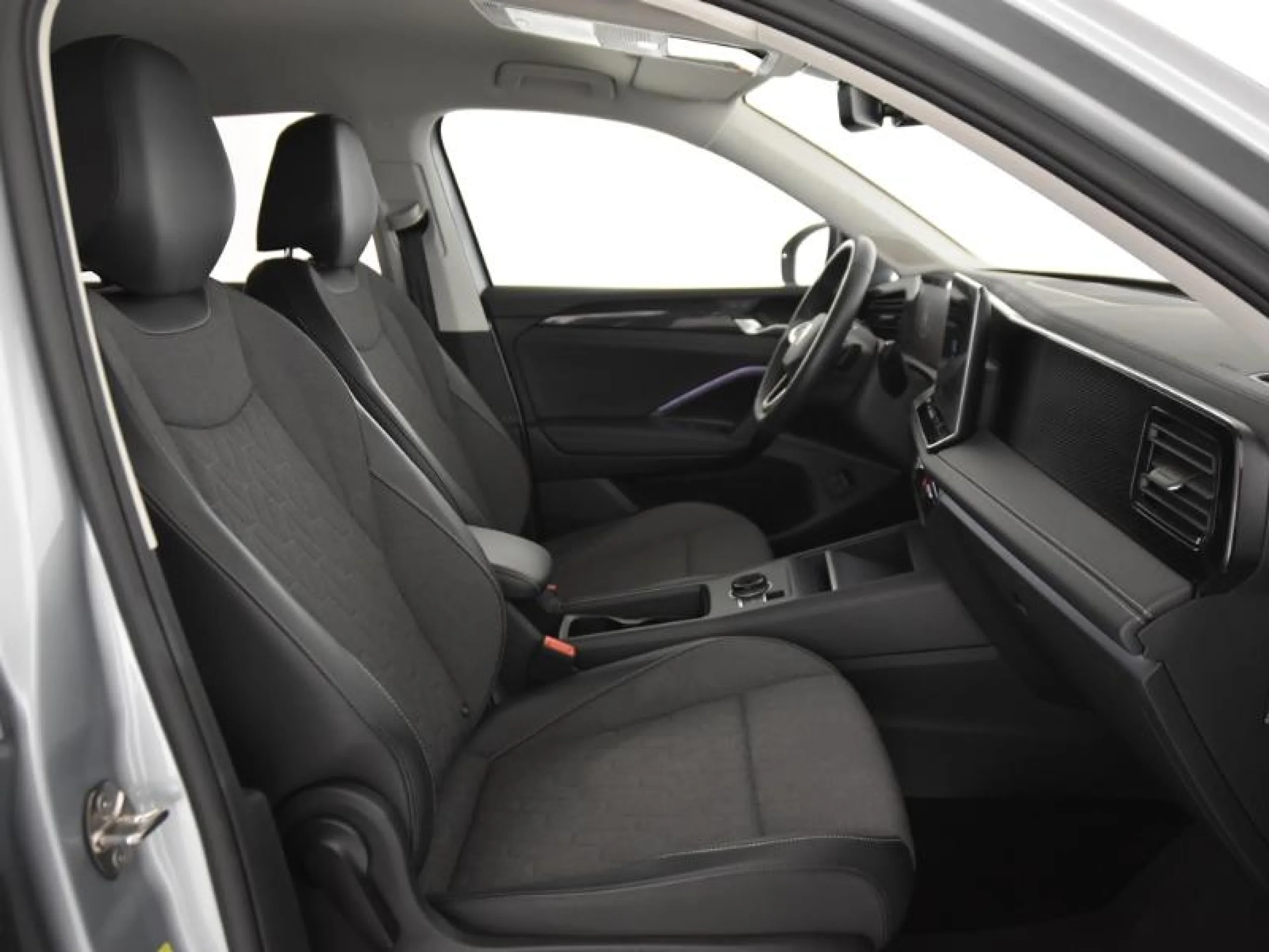 VOLKSWAGEN TIGUAN ··MÁS·· 1.5 TSI EHYBRID 150KW (204CV) DSG - Foto 5