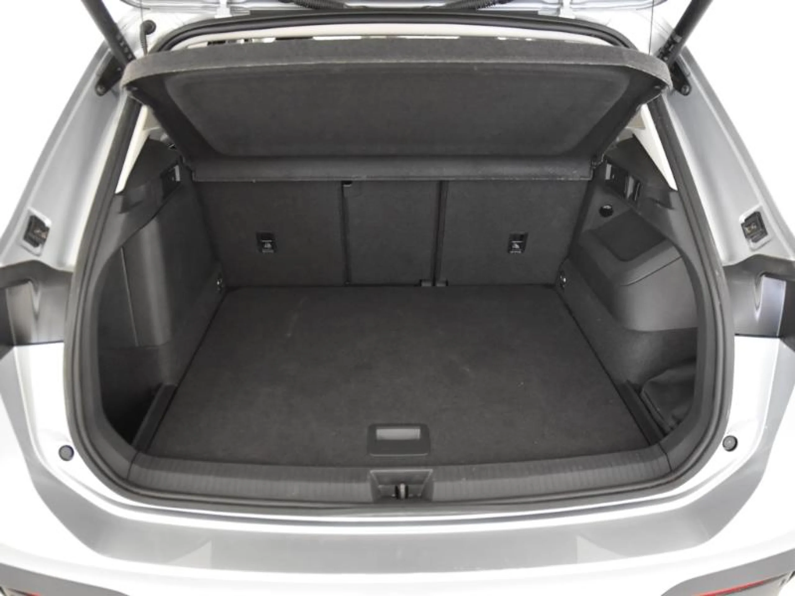 VOLKSWAGEN TIGUAN ··MÁS·· 1.5 TSI EHYBRID 150KW (204CV) DSG - Foto 7