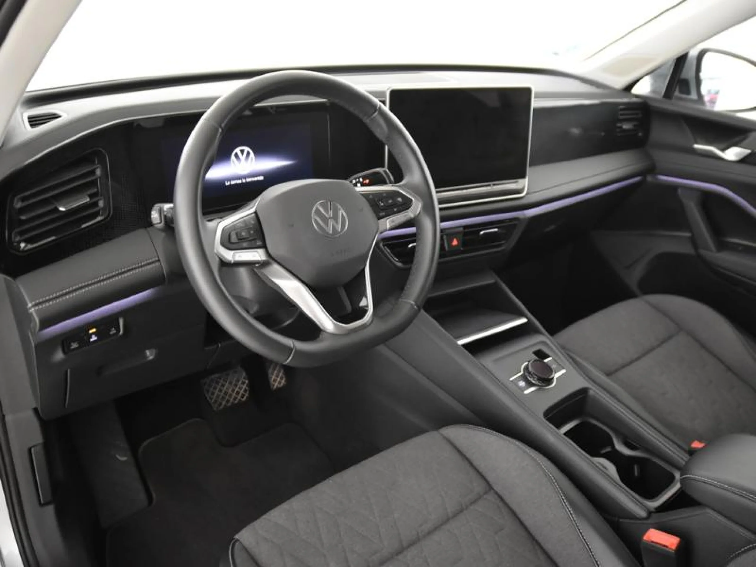 VOLKSWAGEN TIGUAN ··MÁS·· 1.5 TSI EHYBRID 150KW (204CV) DSG - Foto 11