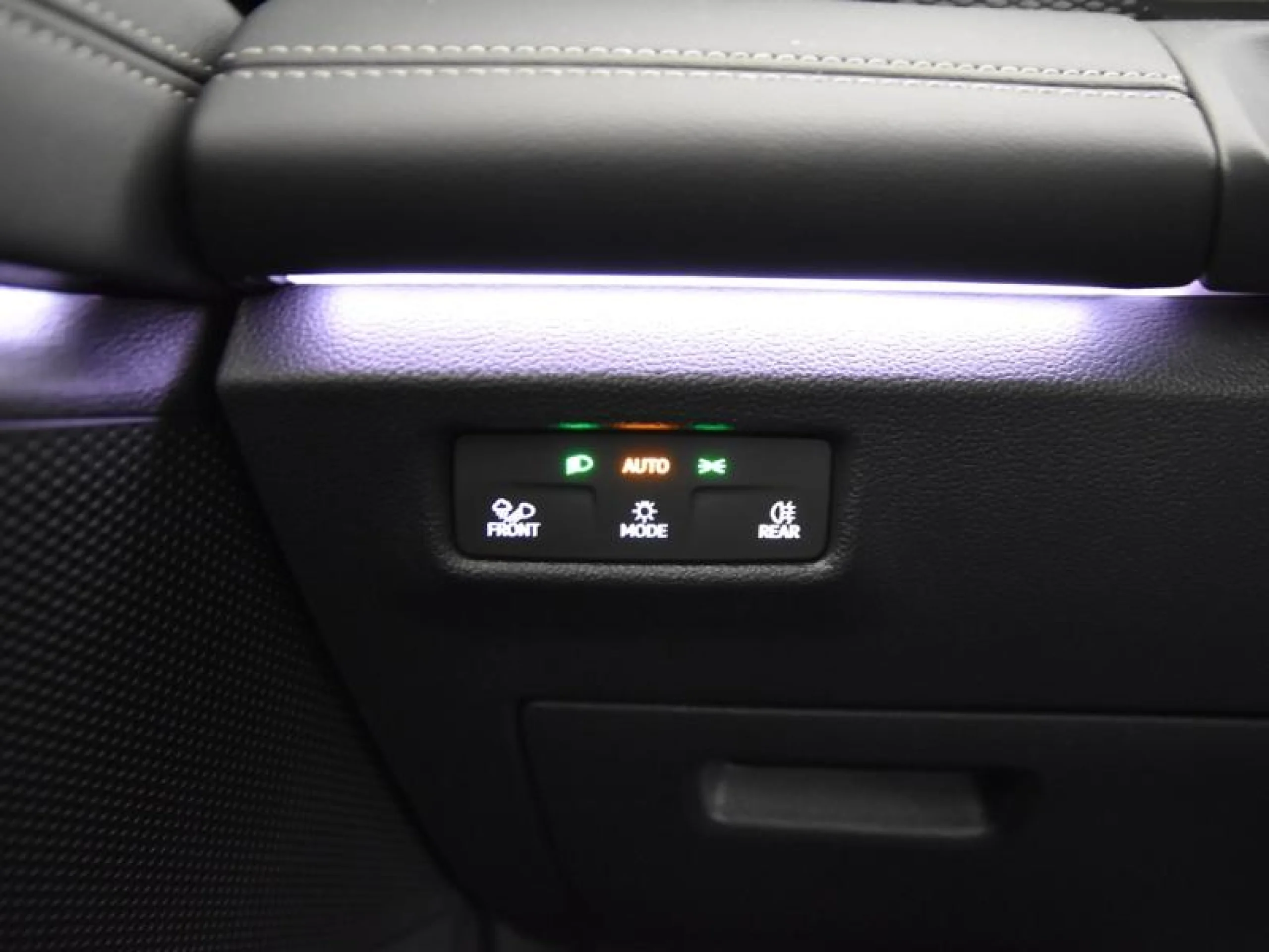 VOLKSWAGEN TIGUAN ··MÁS·· 1.5 TSI EHYBRID 150KW (204CV) DSG - Foto 18