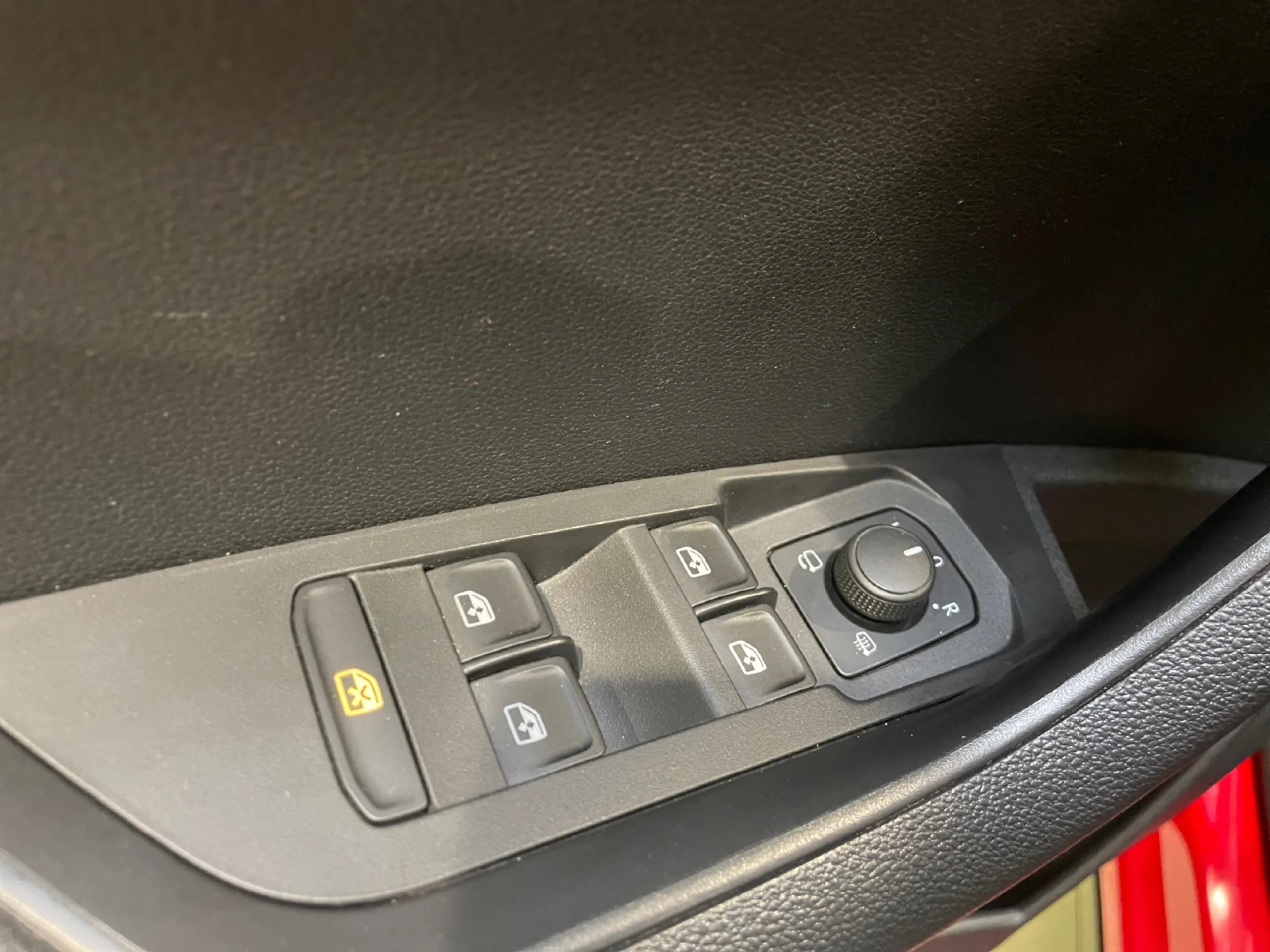 SKODA KAROQ 1.5 TSI 110KW (150CV) ACT AMBITION - Foto 9