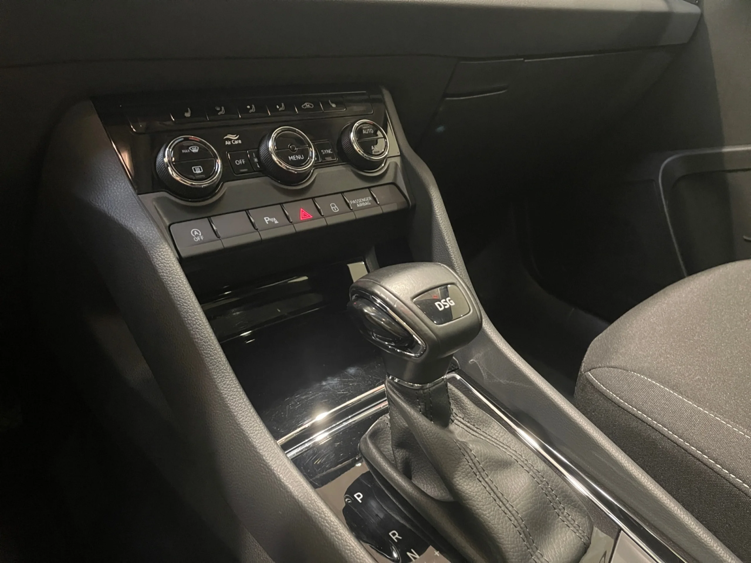 SKODA KAROQ 1.5 TSI 110KW (150CV) ACT AMBITION - Foto 12