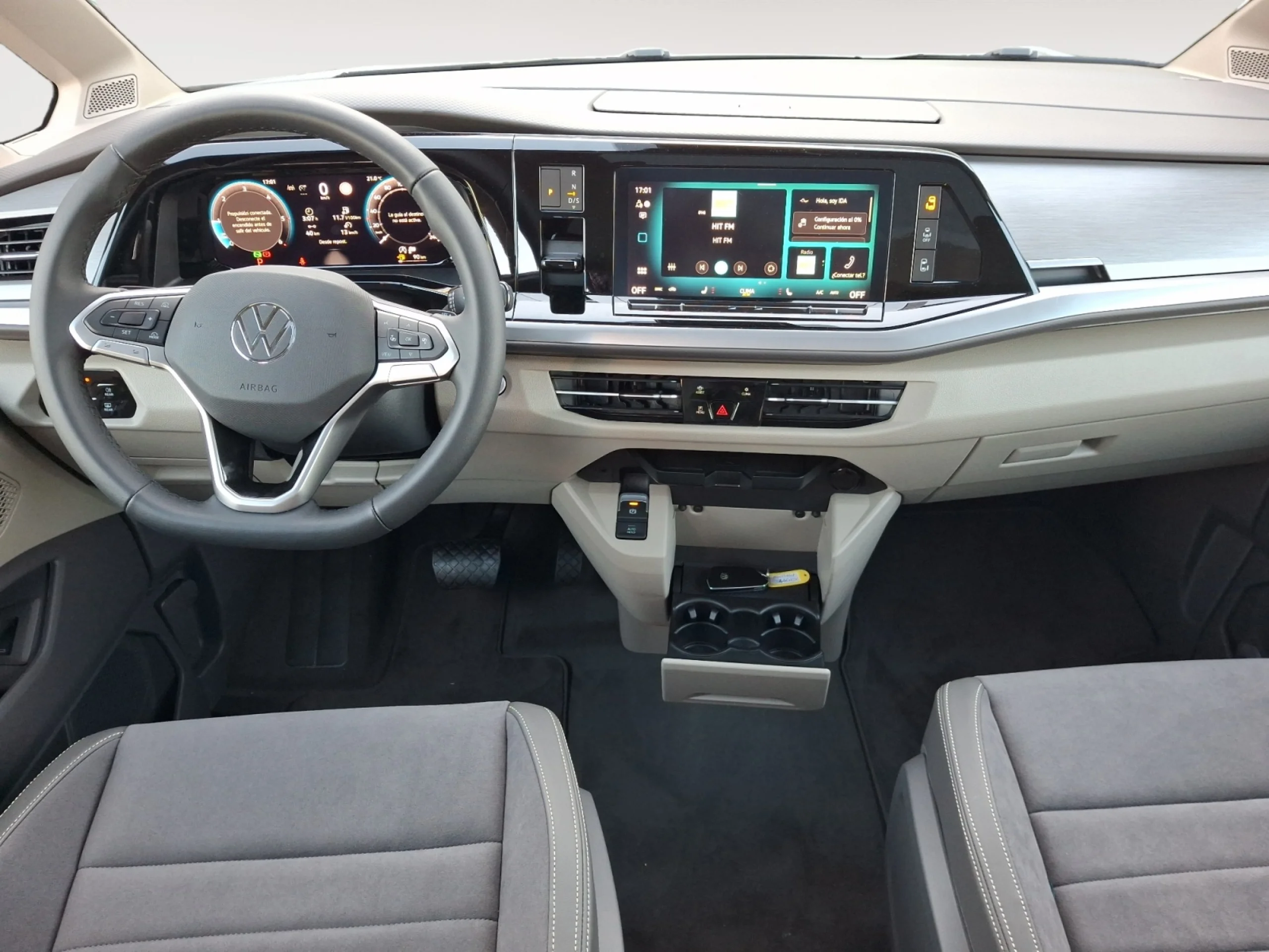 VW COMERCIALES Multivan MULTIVAN   LIFE    2.0 TDI 110 KW (150 CV) DSG 7 VEL. - Foto 4