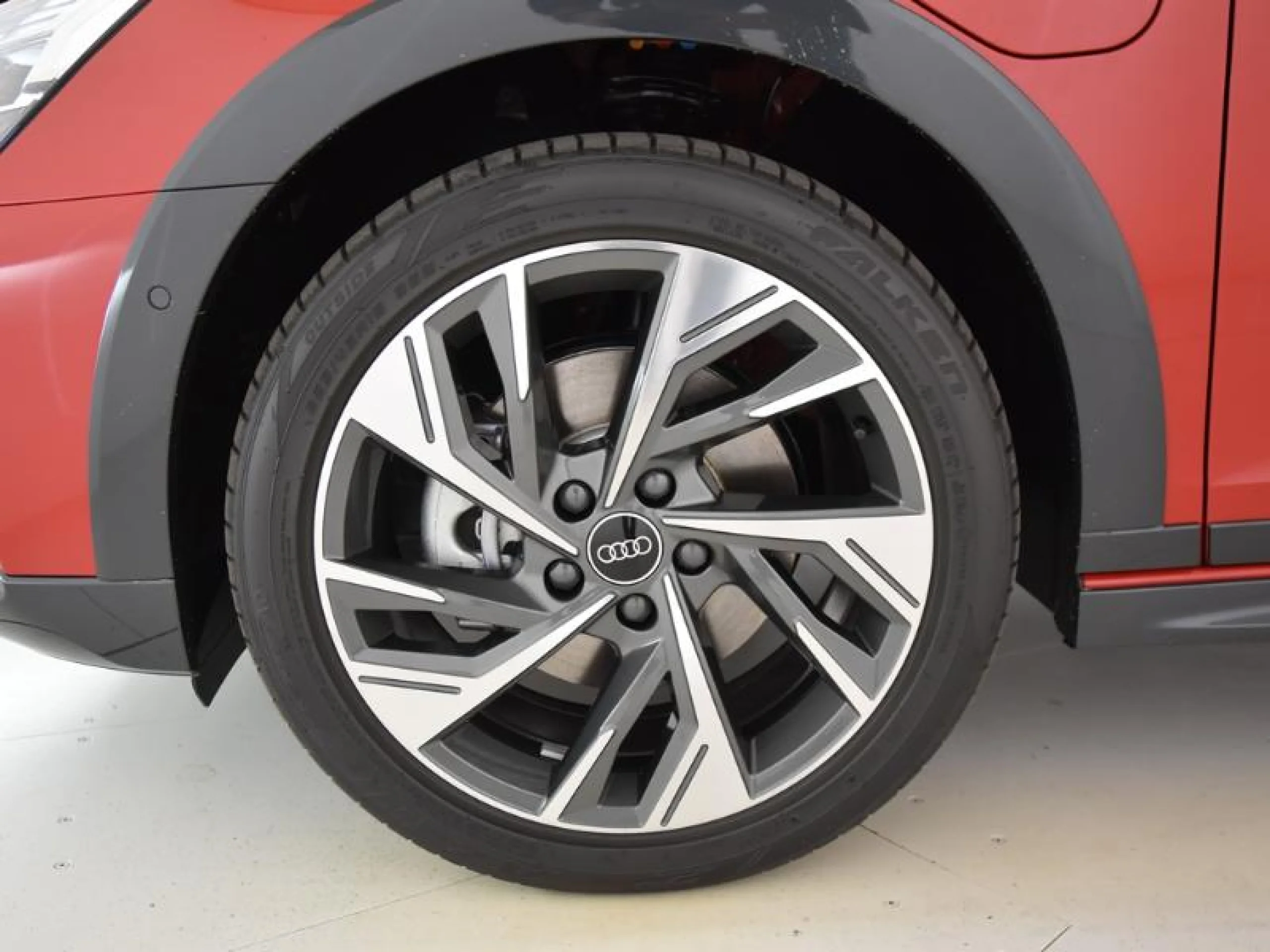 AUDI A3 ALLSTREET GENUINE 40 TFSI E 150KW S TRON - Foto 8