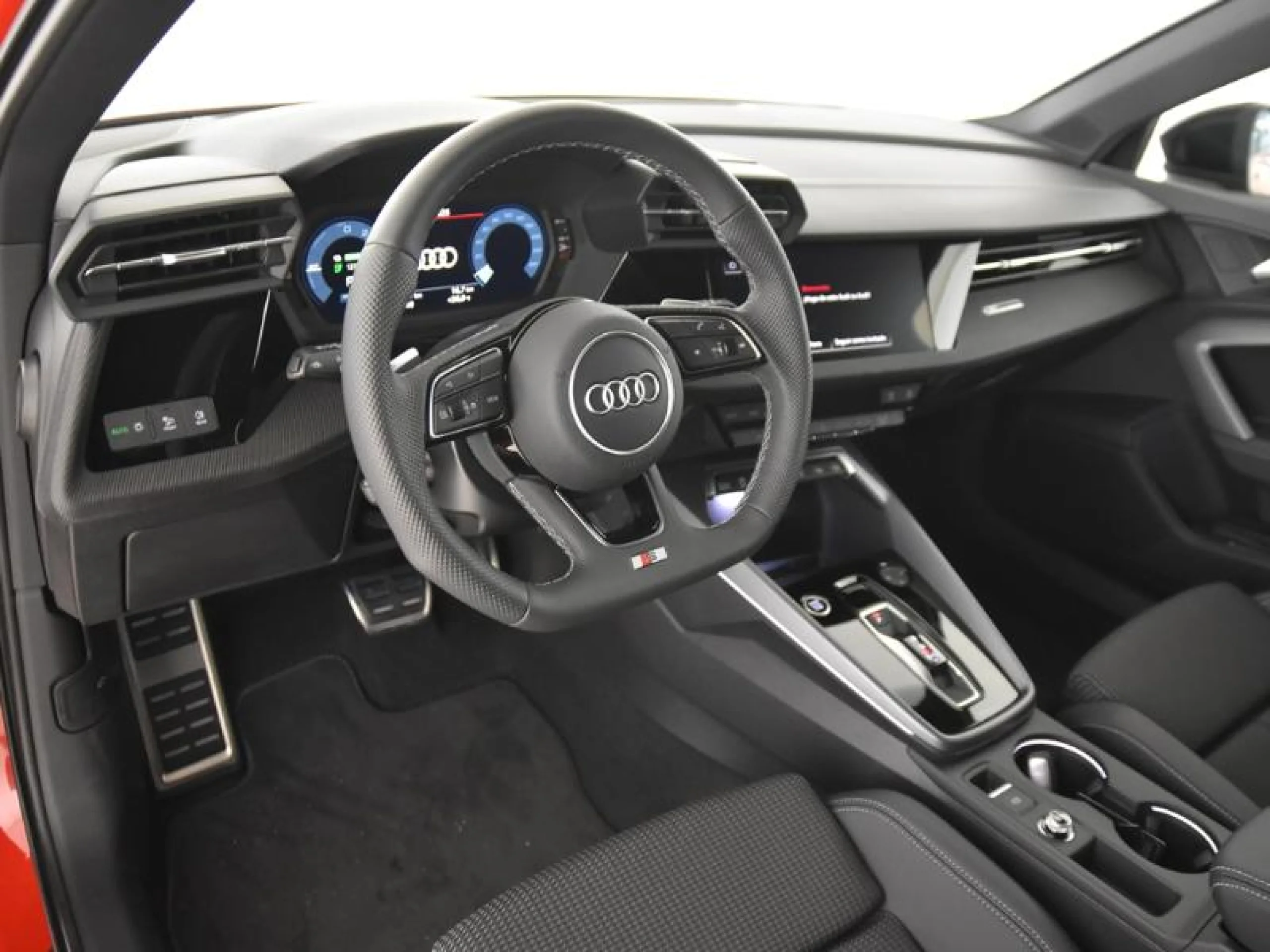 AUDI A3 ALLSTREET GENUINE 40 TFSI E 150KW S TRON - Foto 9