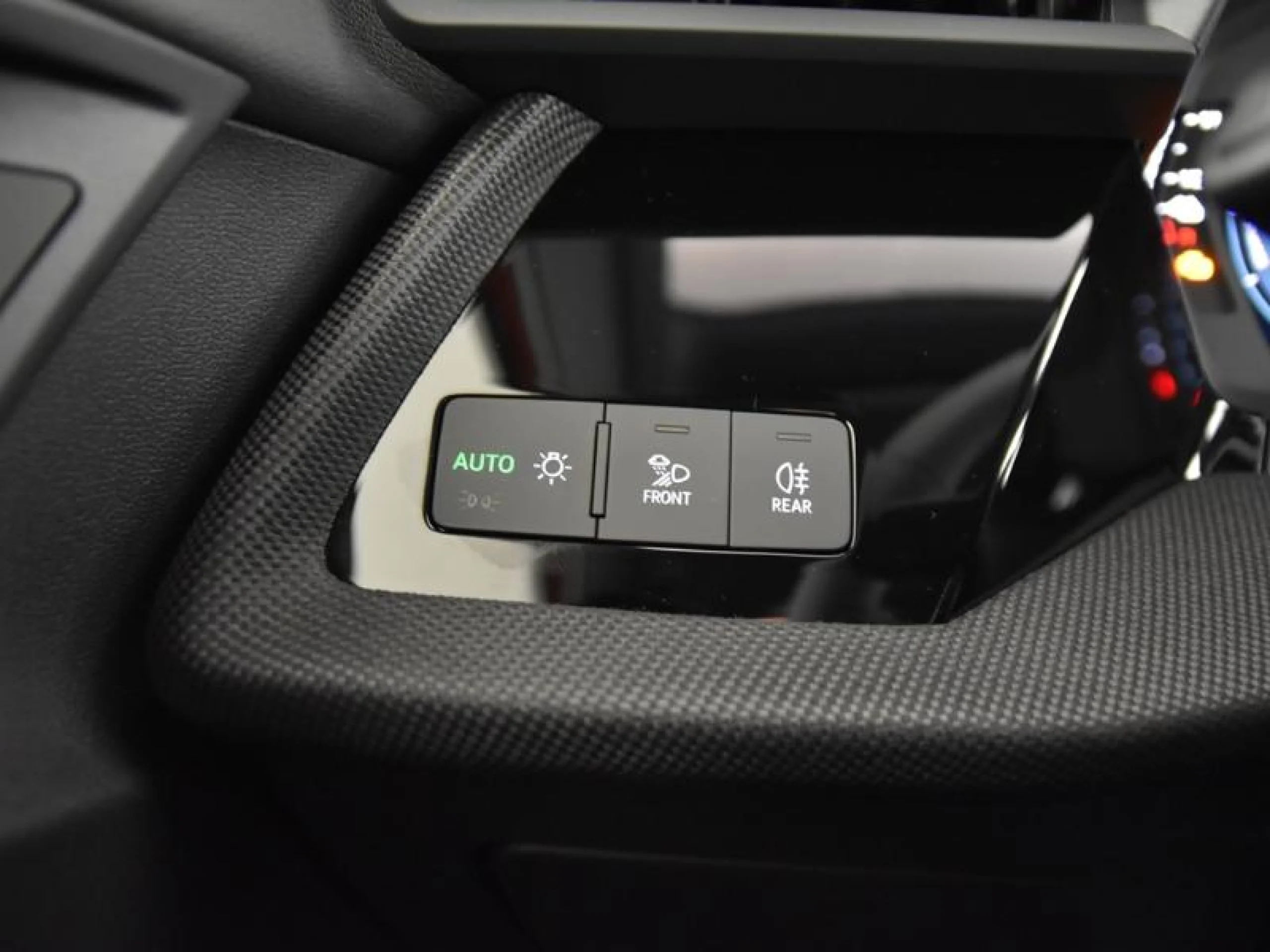 AUDI A3 ALLSTREET GENUINE 40 TFSI E 150KW S TRON - Foto 17