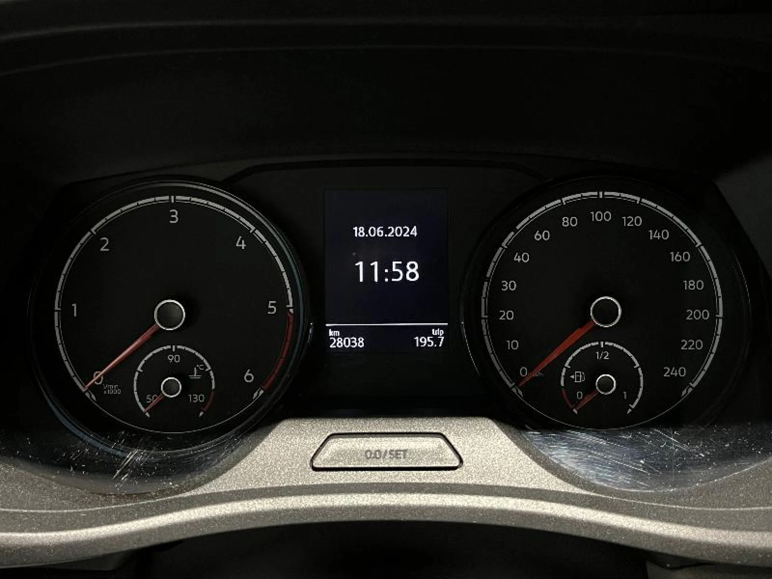 VOLKSWAGEN CARAVELLE ORIGIN CORTA 2.0 TDI 81KW (110CV) BMT - Foto 18