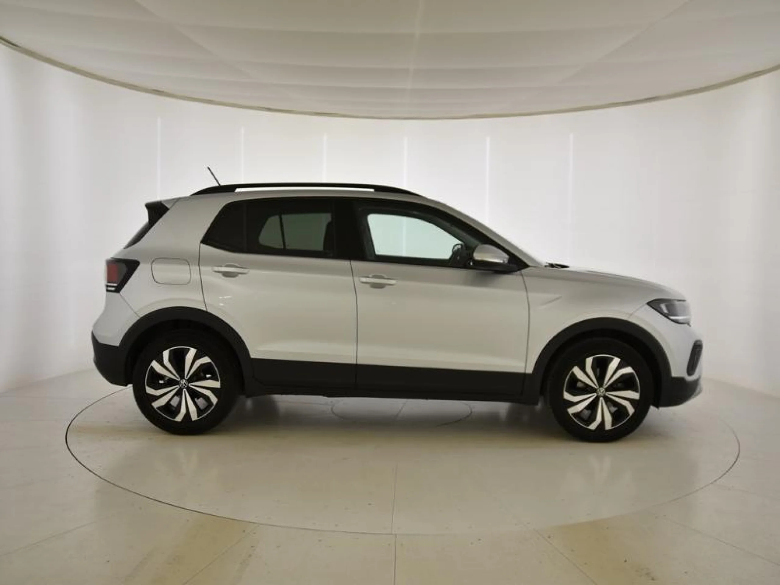 VOLKSWAGEN T CROSS ··MÁS·· 1.0 TSI 85KW (115CV) - Foto 3