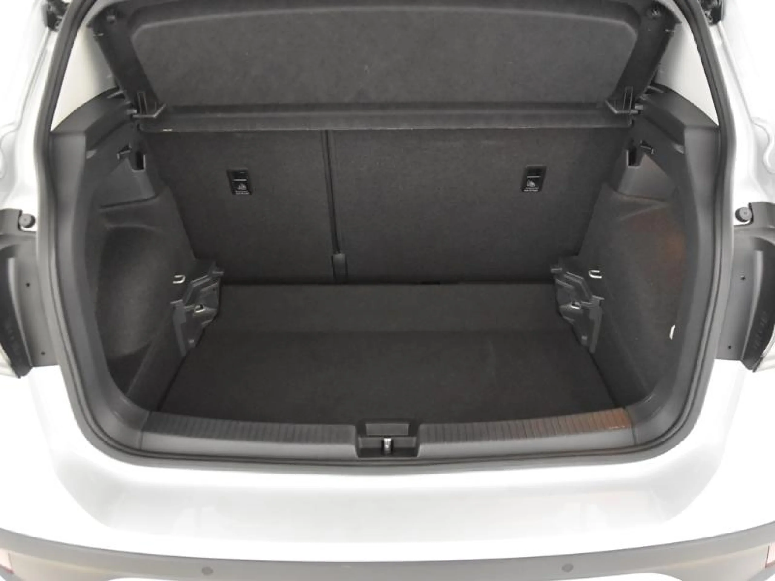 VOLKSWAGEN T CROSS ··MÁS·· 1.0 TSI 85KW (115CV) - Foto 7