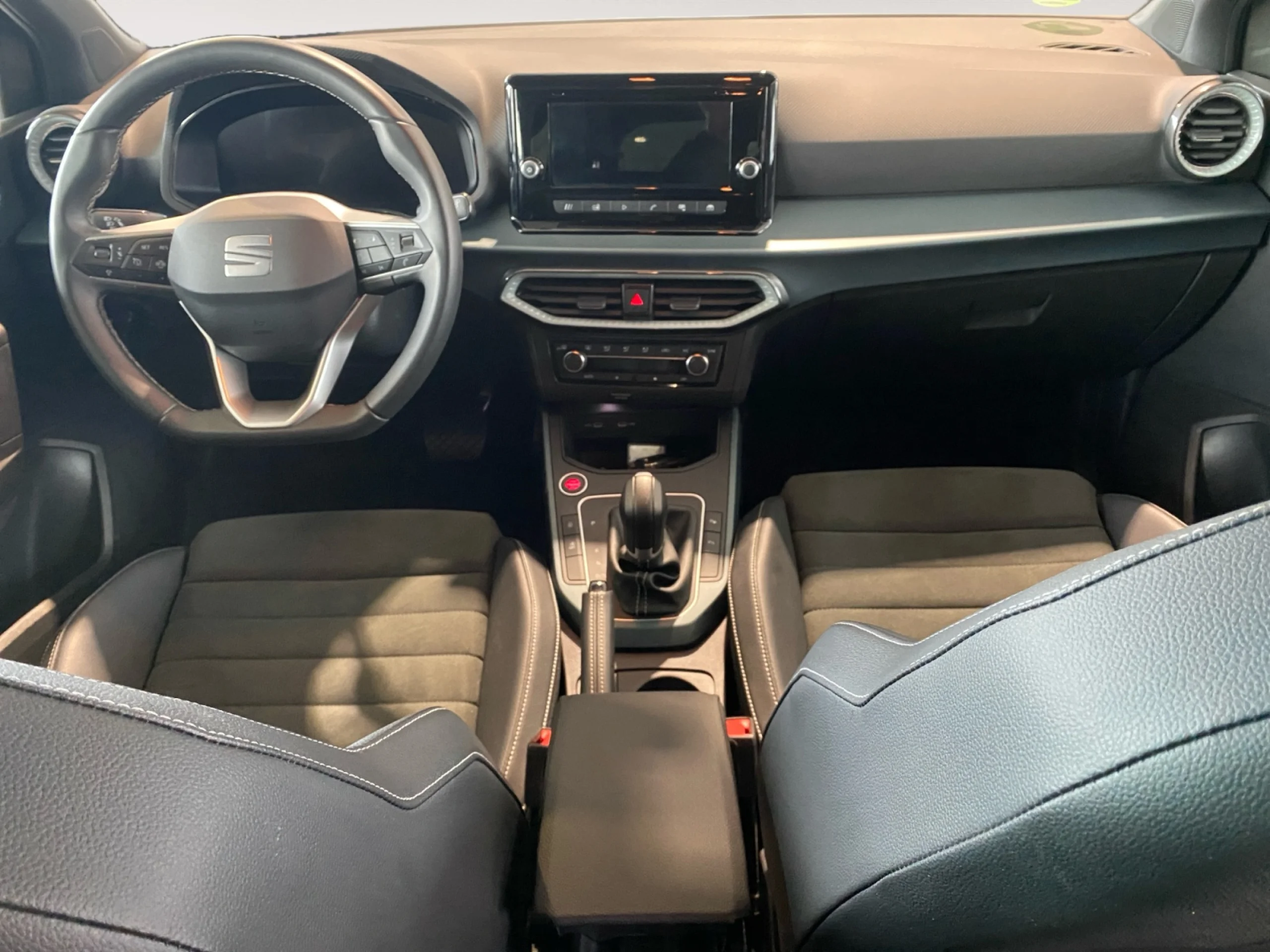 SEAT ARONA 1.0 TSI 85KW (115CV) XPERIENCE - Foto 4