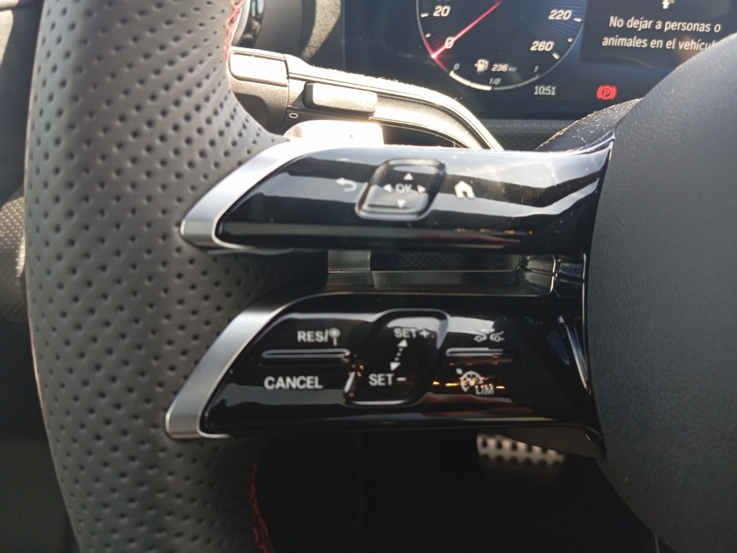 MERCEDES-BENZ CLASE A A 180 - Foto 16
