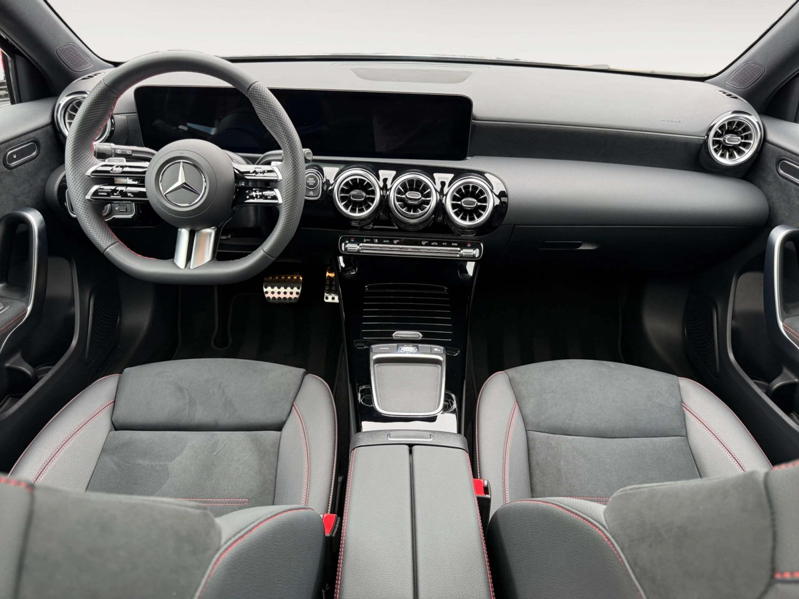 MERCEDES-BENZ CLASE A A 180 - Foto 4