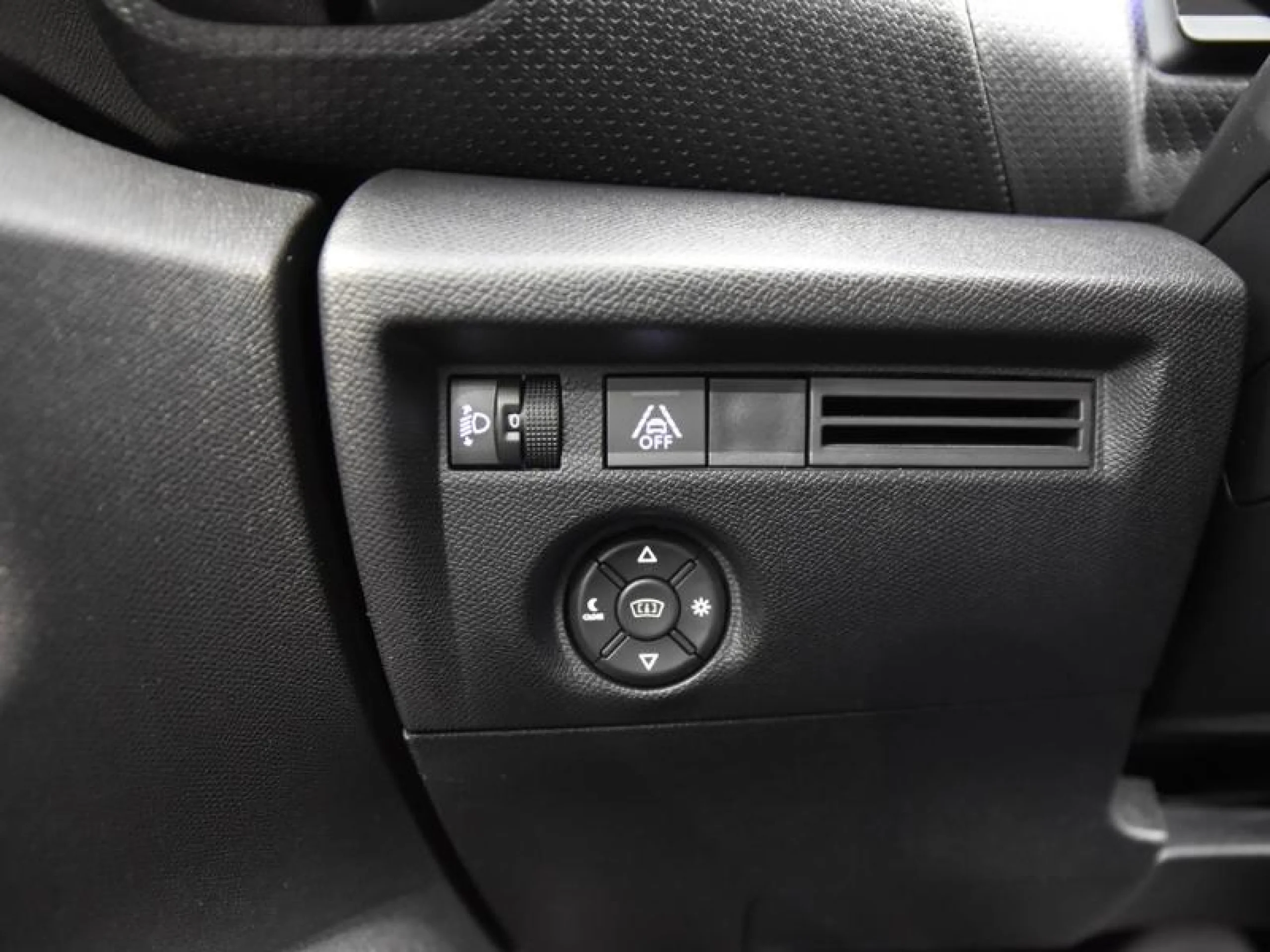 CITROEN C4 PURETECH 100 S&S 6V LIVE PACK - Foto 18