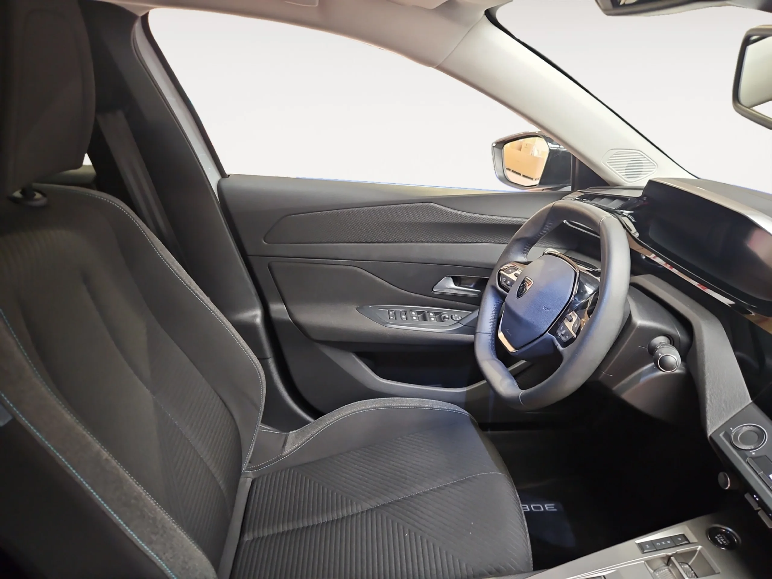PEUGEOT 308 5P STYLE BLUEHDI 130 S&S EAT8 - Foto 4