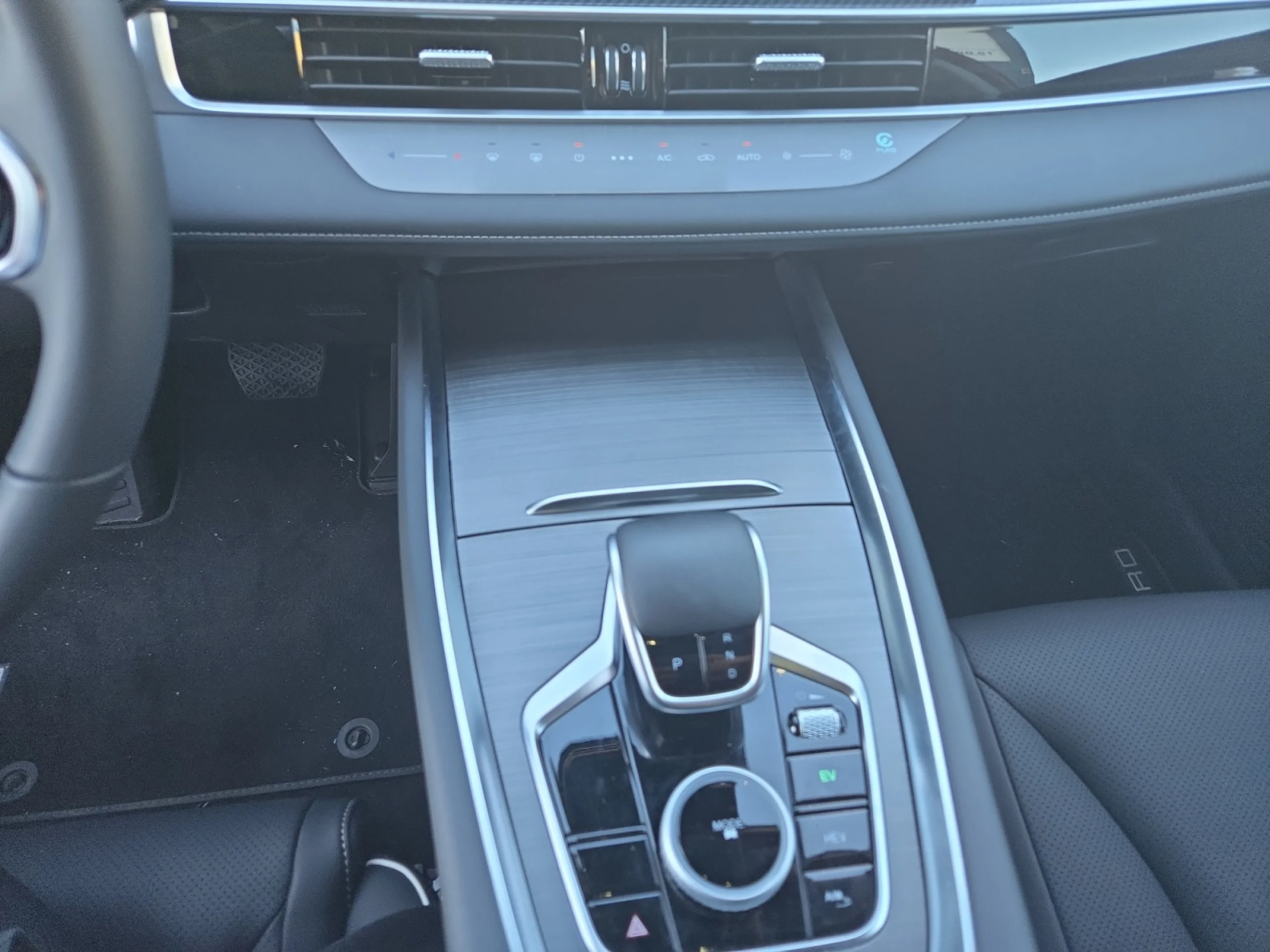 EBRO S700 PHEV - Foto 11