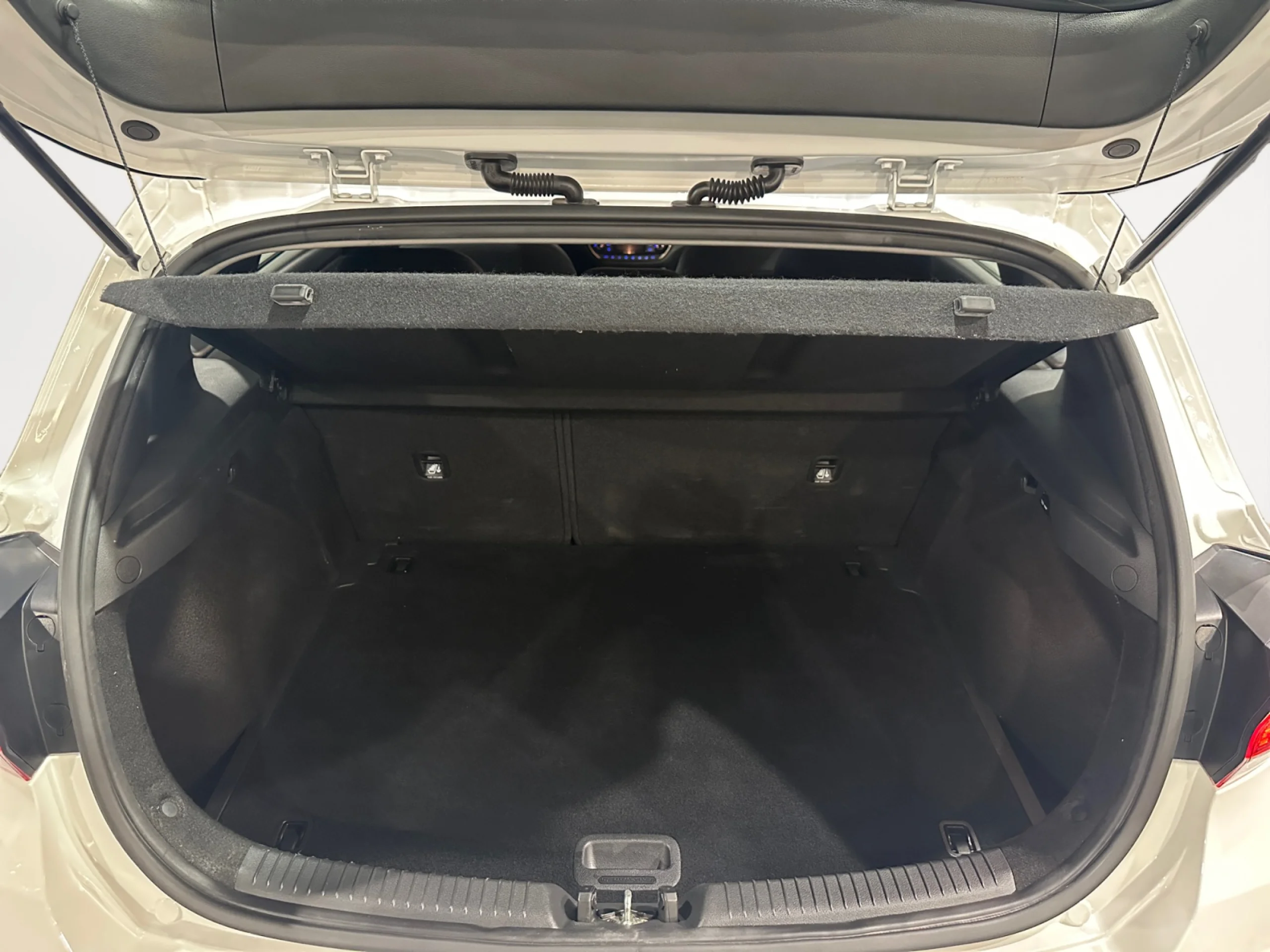 HYUNDAI I30 1.6 CRDI 85KW (116CV) KLASS - Foto 7