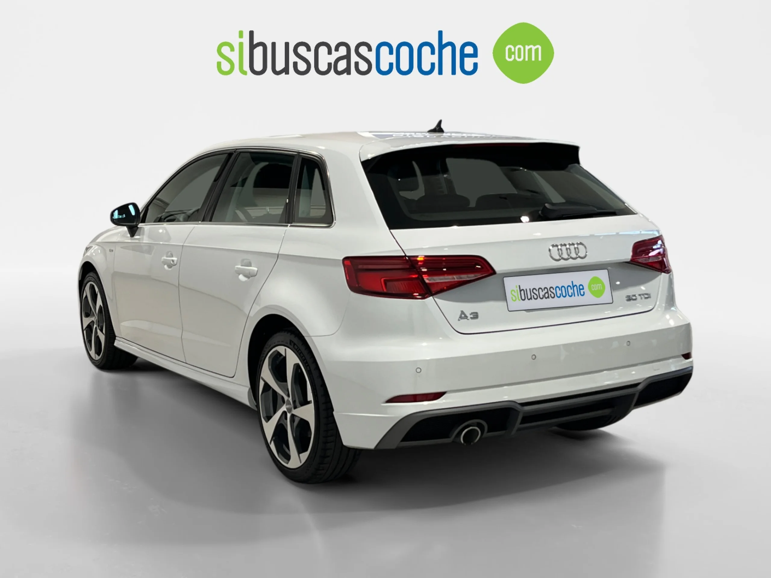 AUDI A3 DESIGN EDITION 1.6 TDI 85KW SPORTBACK - Foto 2