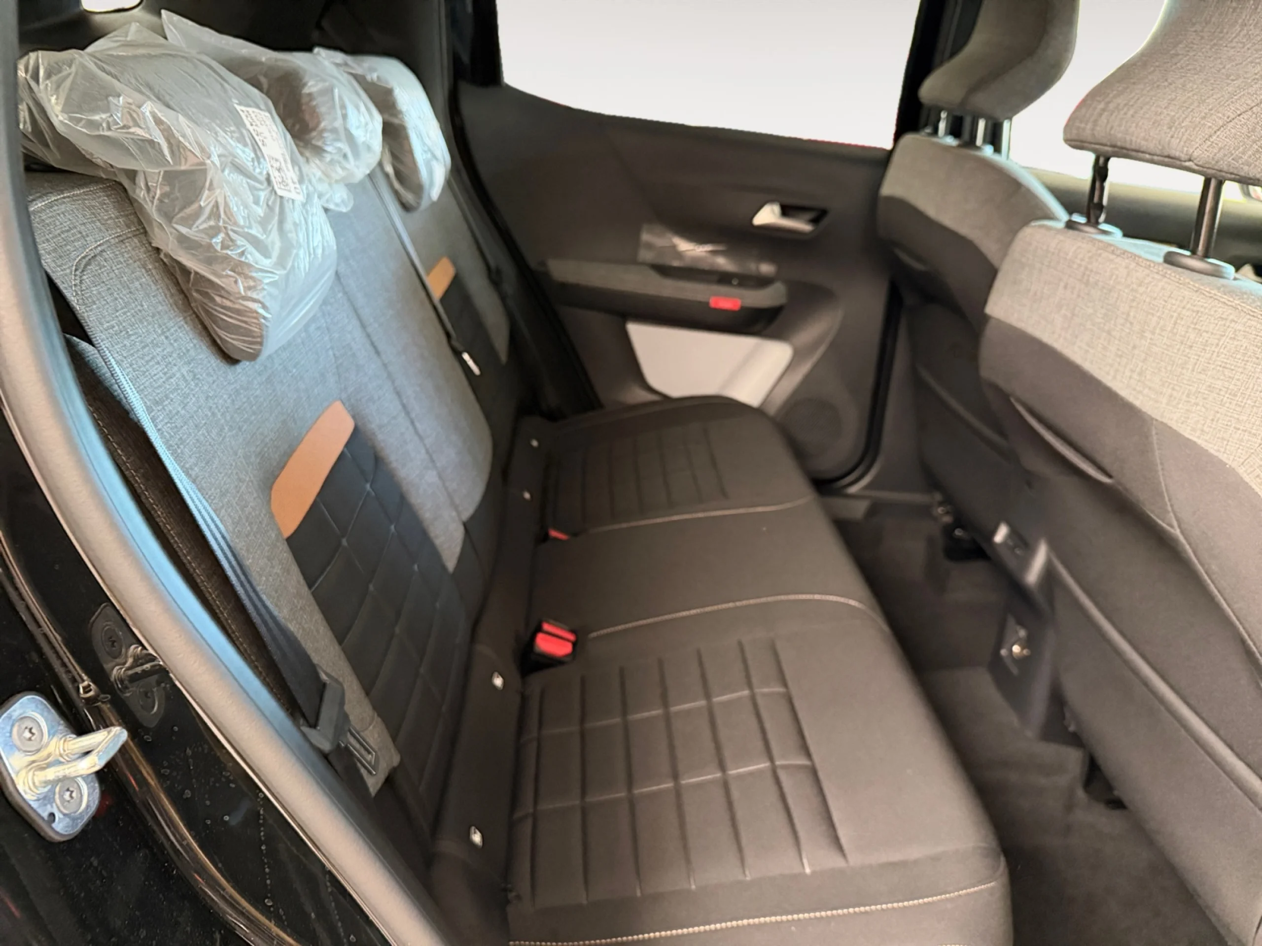 CITROEN C3 AIRCROSS HYBRID 145 Ë DCS6 PLUS - Foto 6