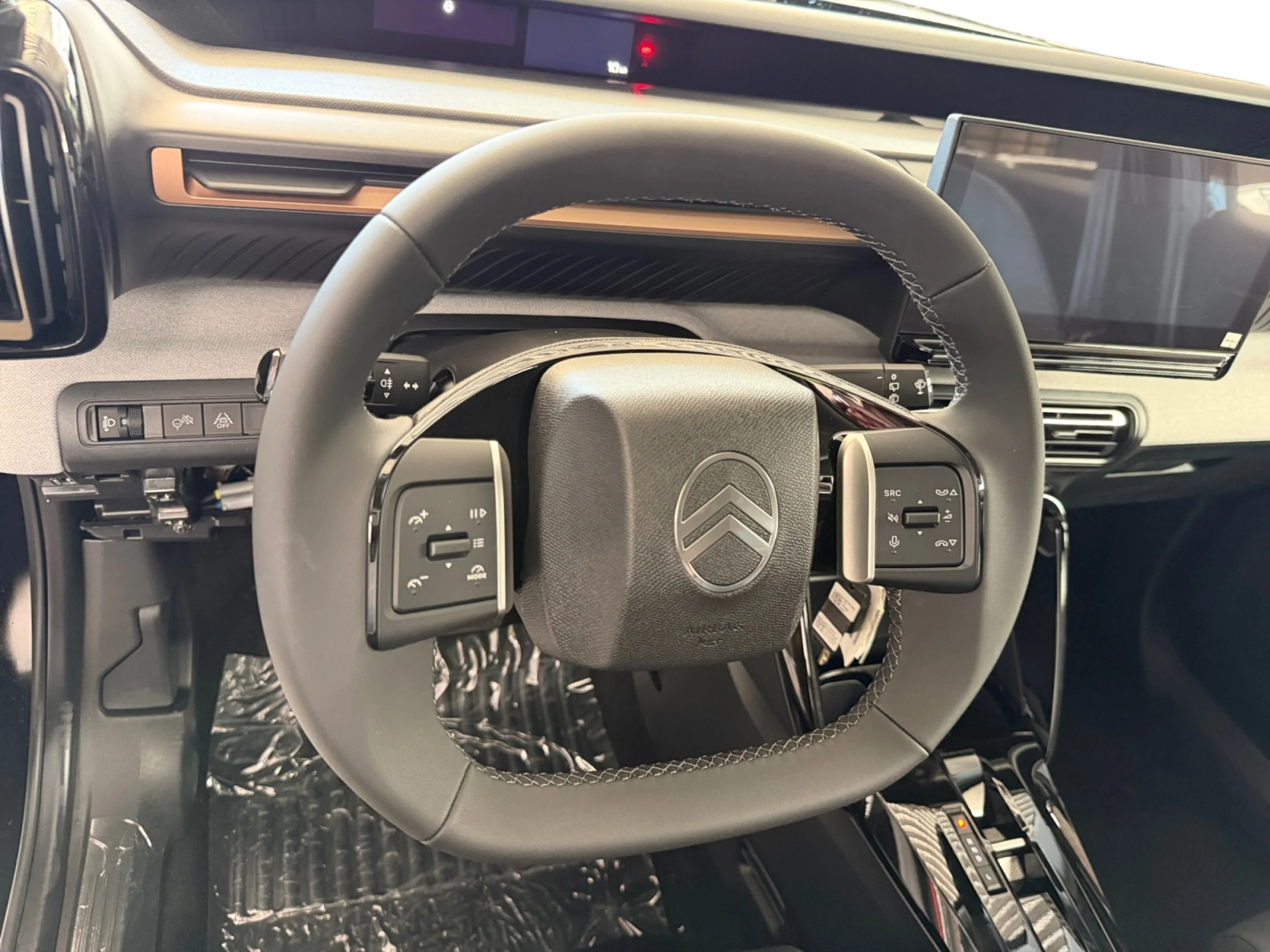 CITROEN C3 AIRCROSS HYBRID 145 Ë DCS6 PLUS - Foto 9