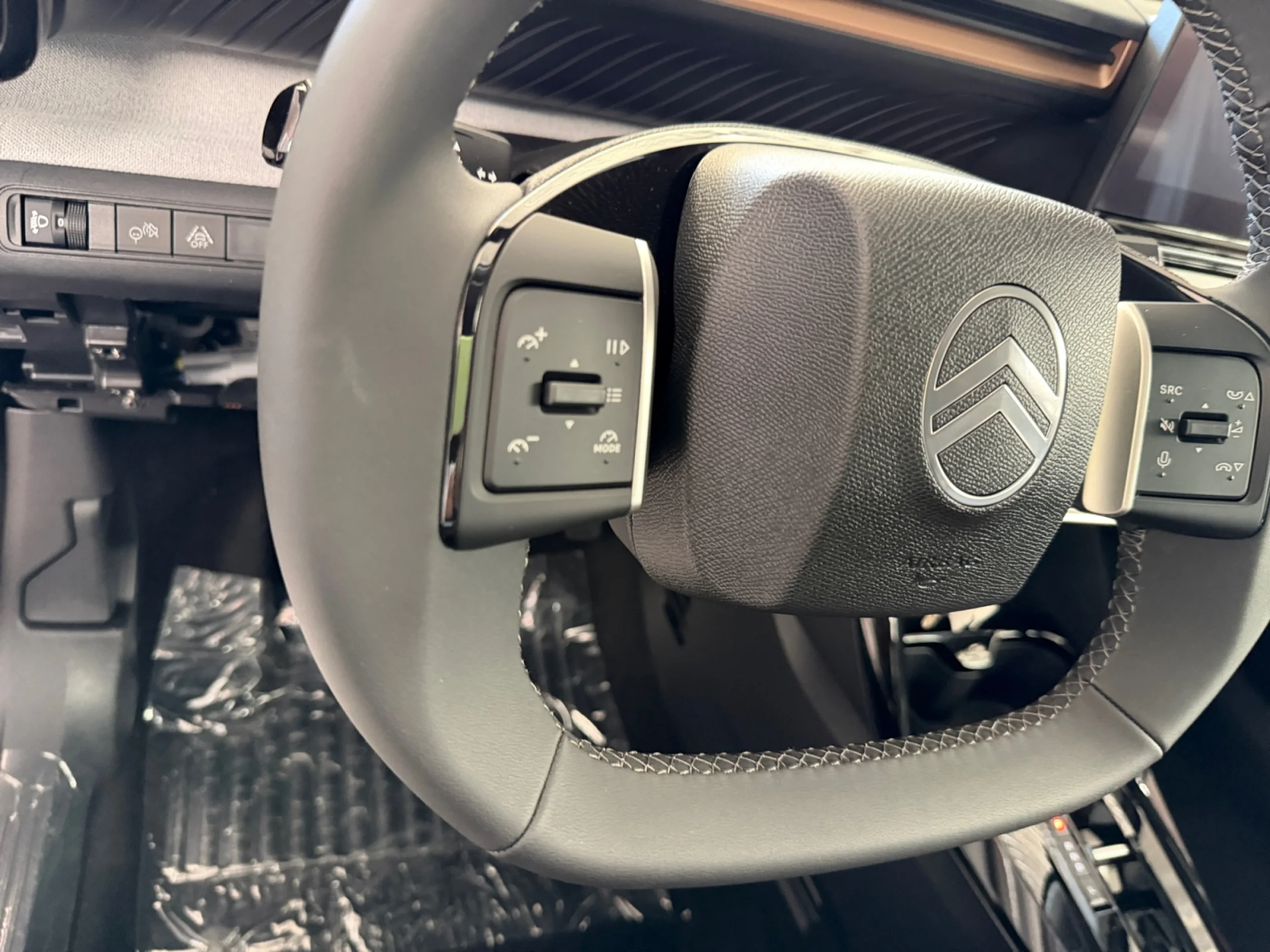 CITROEN C3 AIRCROSS HYBRID 145 Ë DCS6 PLUS - Foto 11