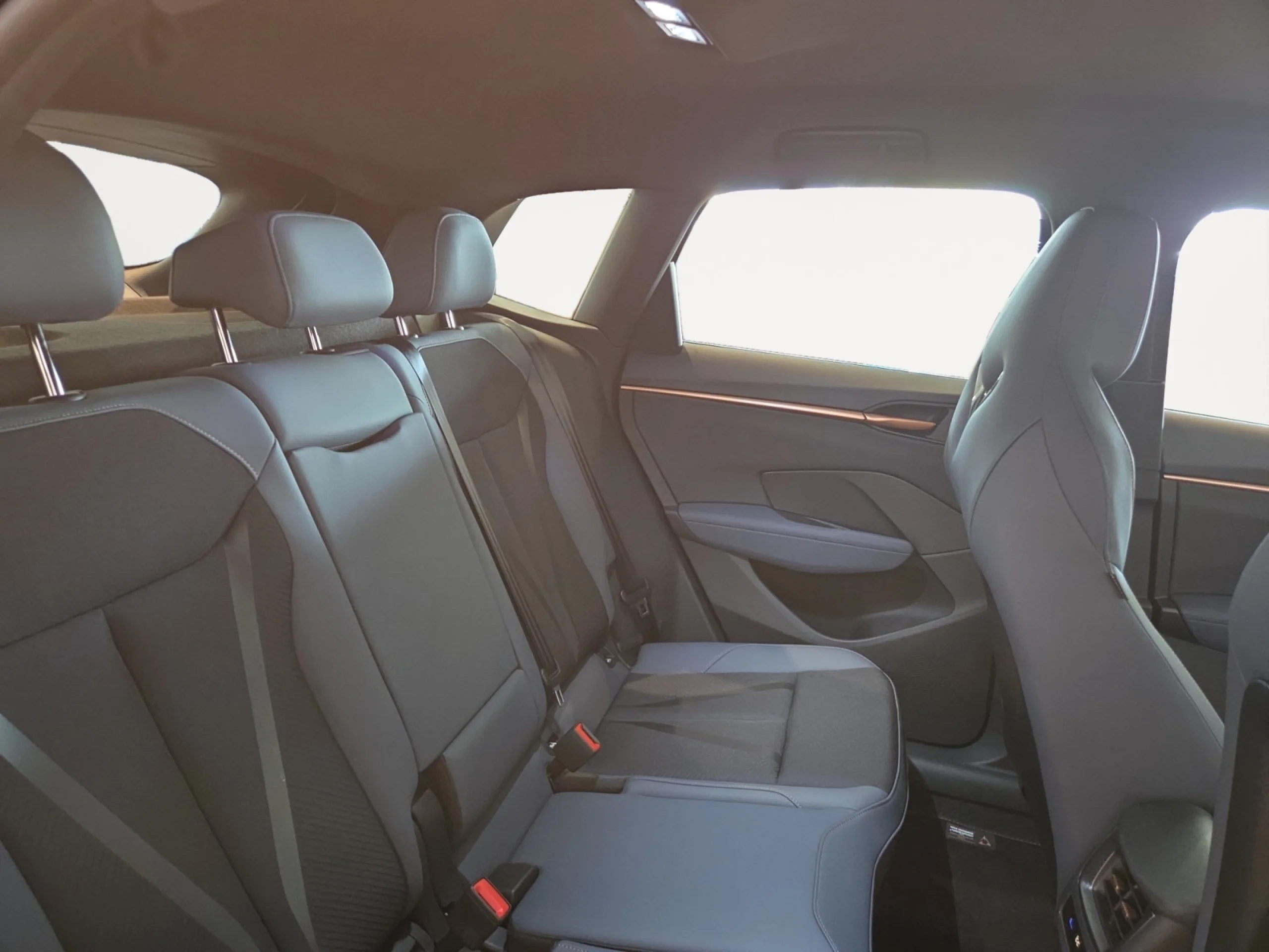 CUPRA TERRAMAR 1.5 TSI E HYBRID 150KW (204 CV) DSG - Foto 6