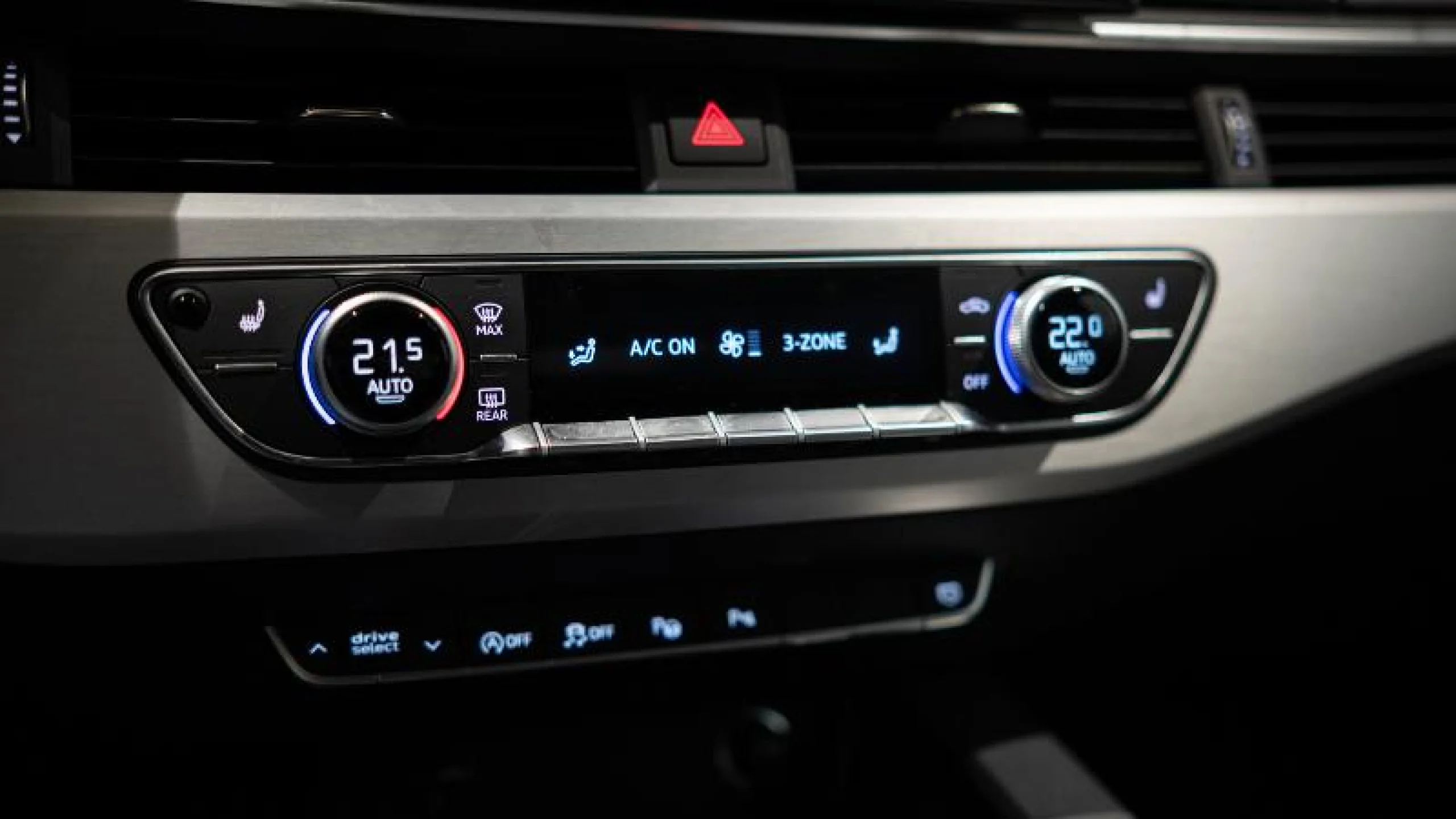 AUDI A5 BLACK LINE 40 TFSI 150KW S TRONIC COUPÉ - Foto 17