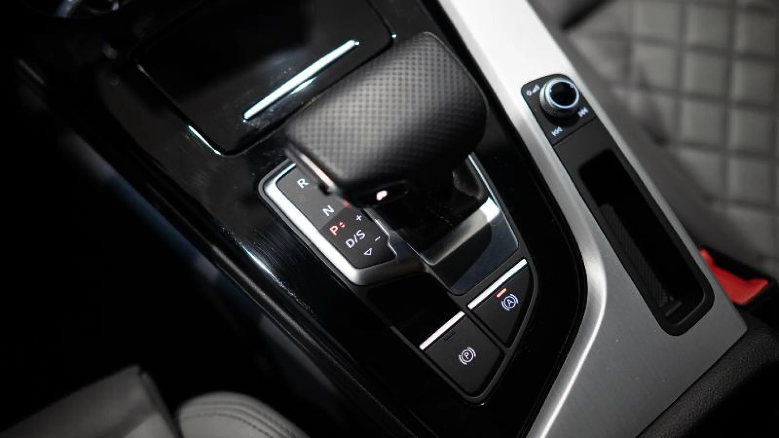 AUDI A5 BLACK LINE 40 TFSI 150KW S TRONIC COUPÉ - Foto 18