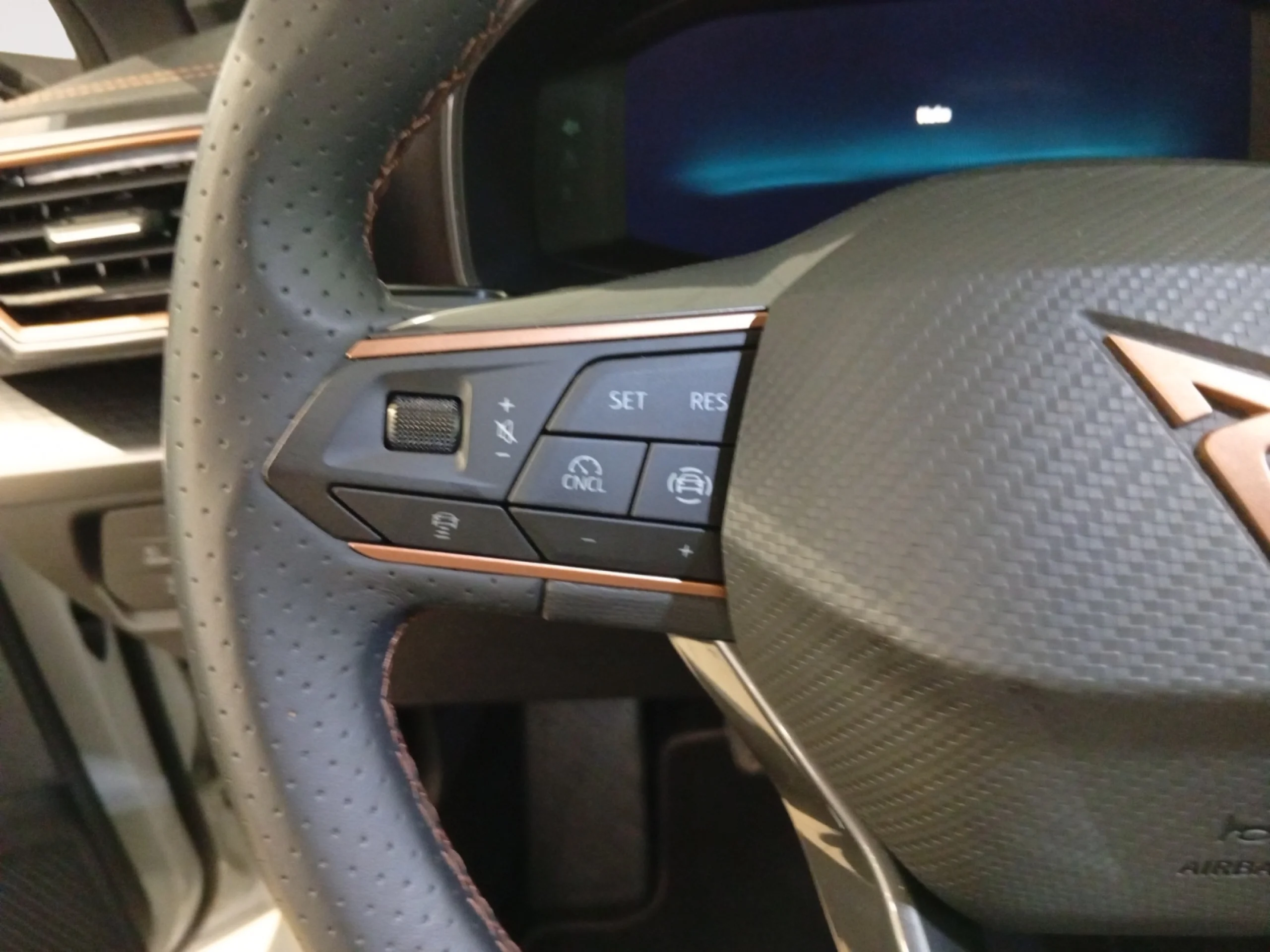 CUPRA LEON 1.5 TSI 110KW (150CV) - Foto 11