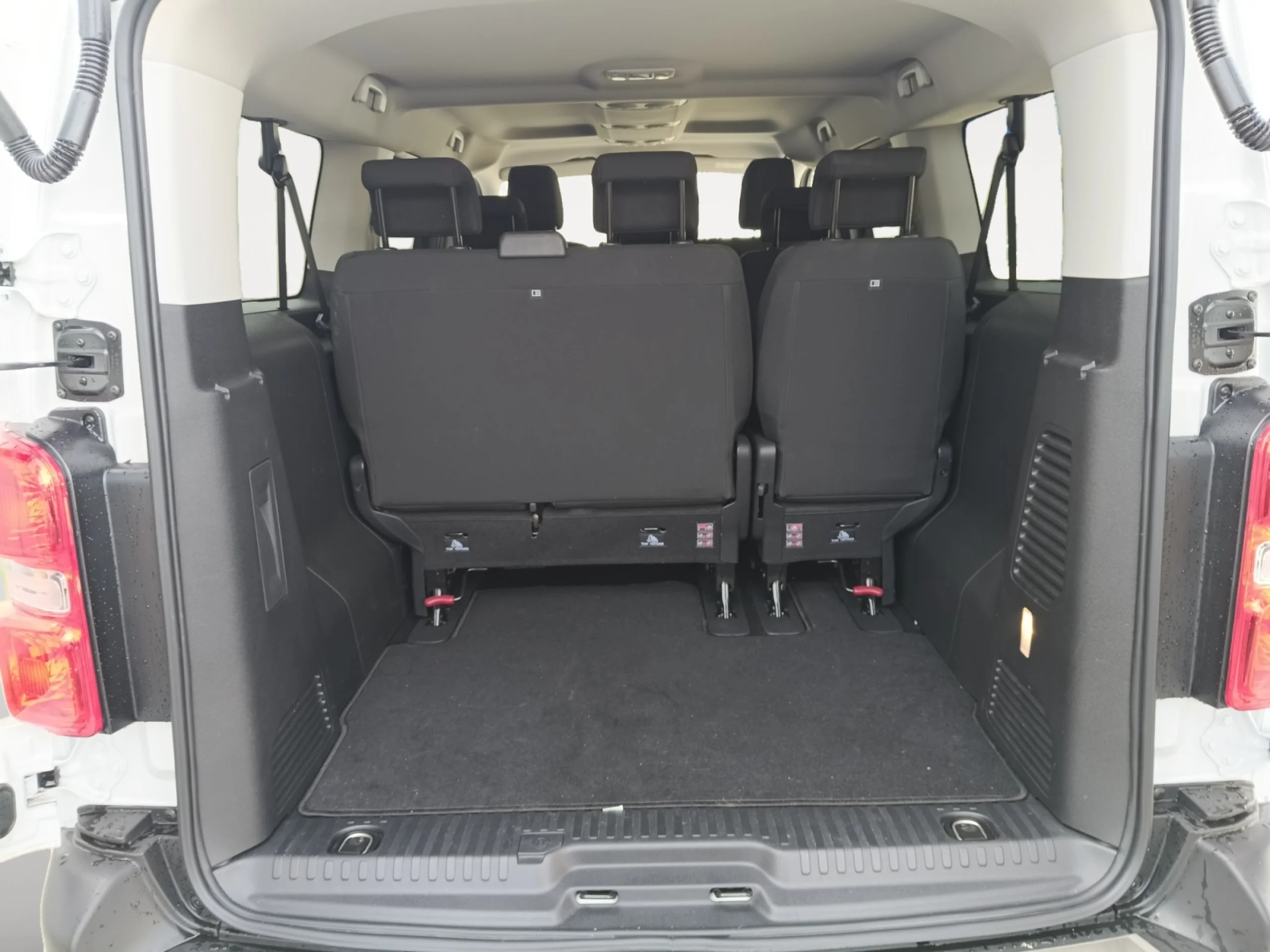 TOYOTA PROACE VERSO SHUTTLE L1 2.0D 106KW (145CV) 6MT VX 9P - Foto 7