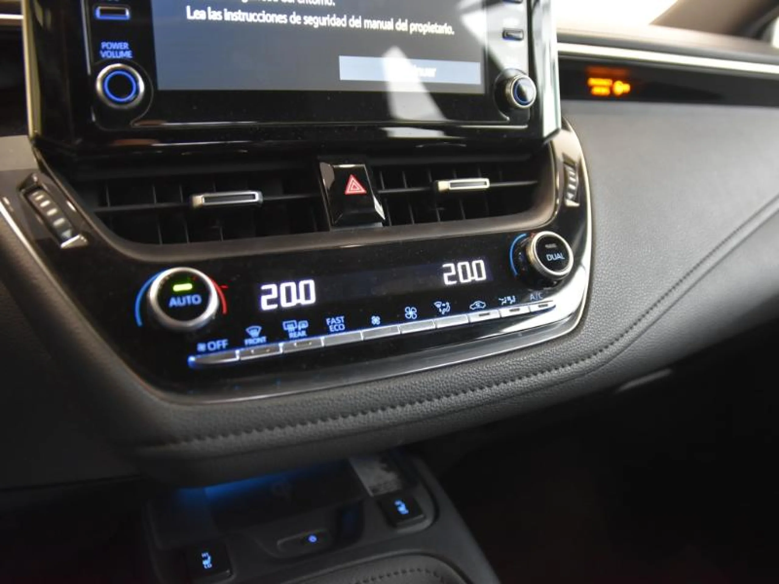 TOYOTA COROLLA 2.0 180H GR SPORT E CVT - Foto 13