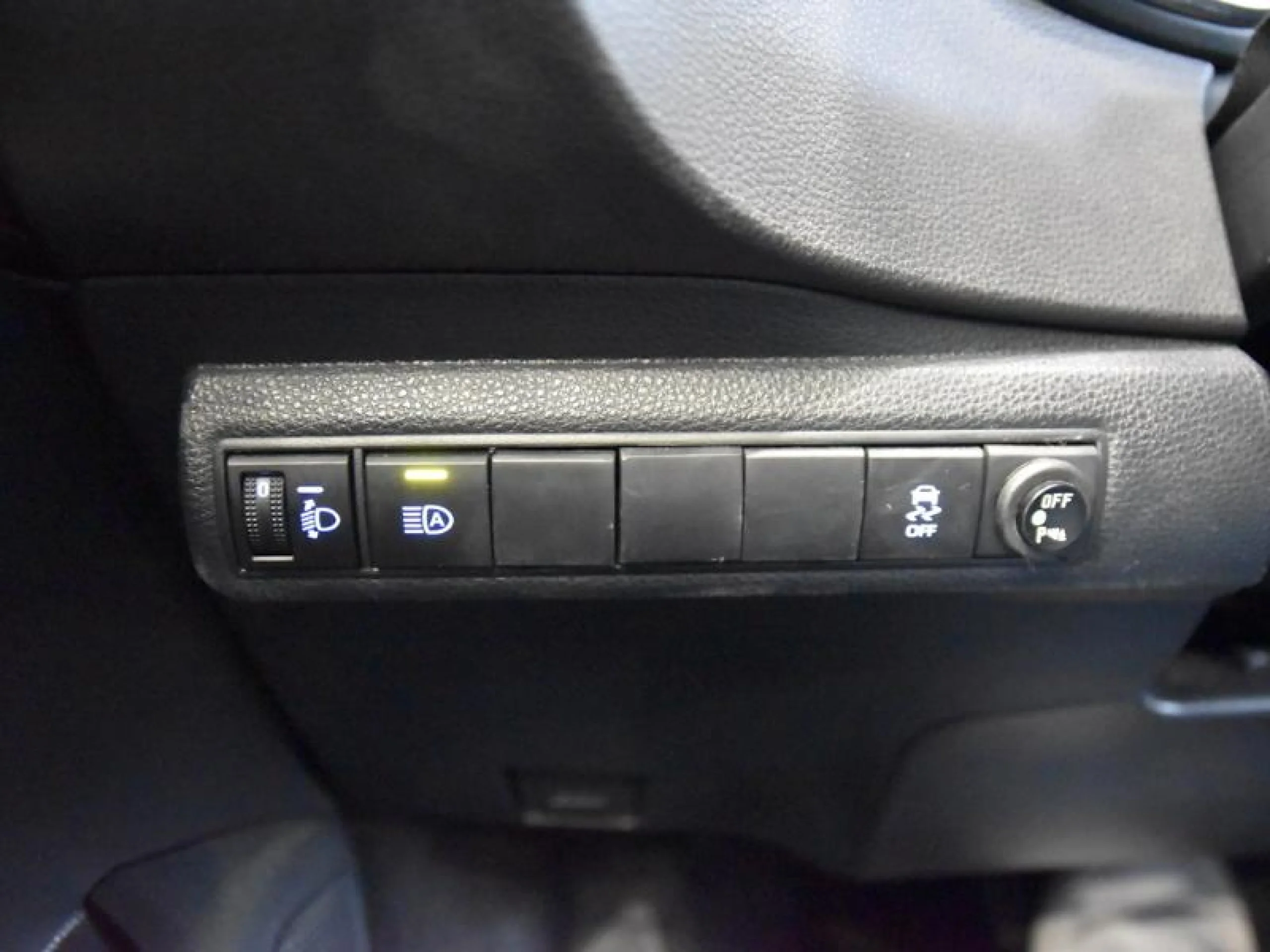 TOYOTA COROLLA 2.0 180H GR SPORT E CVT - Foto 20