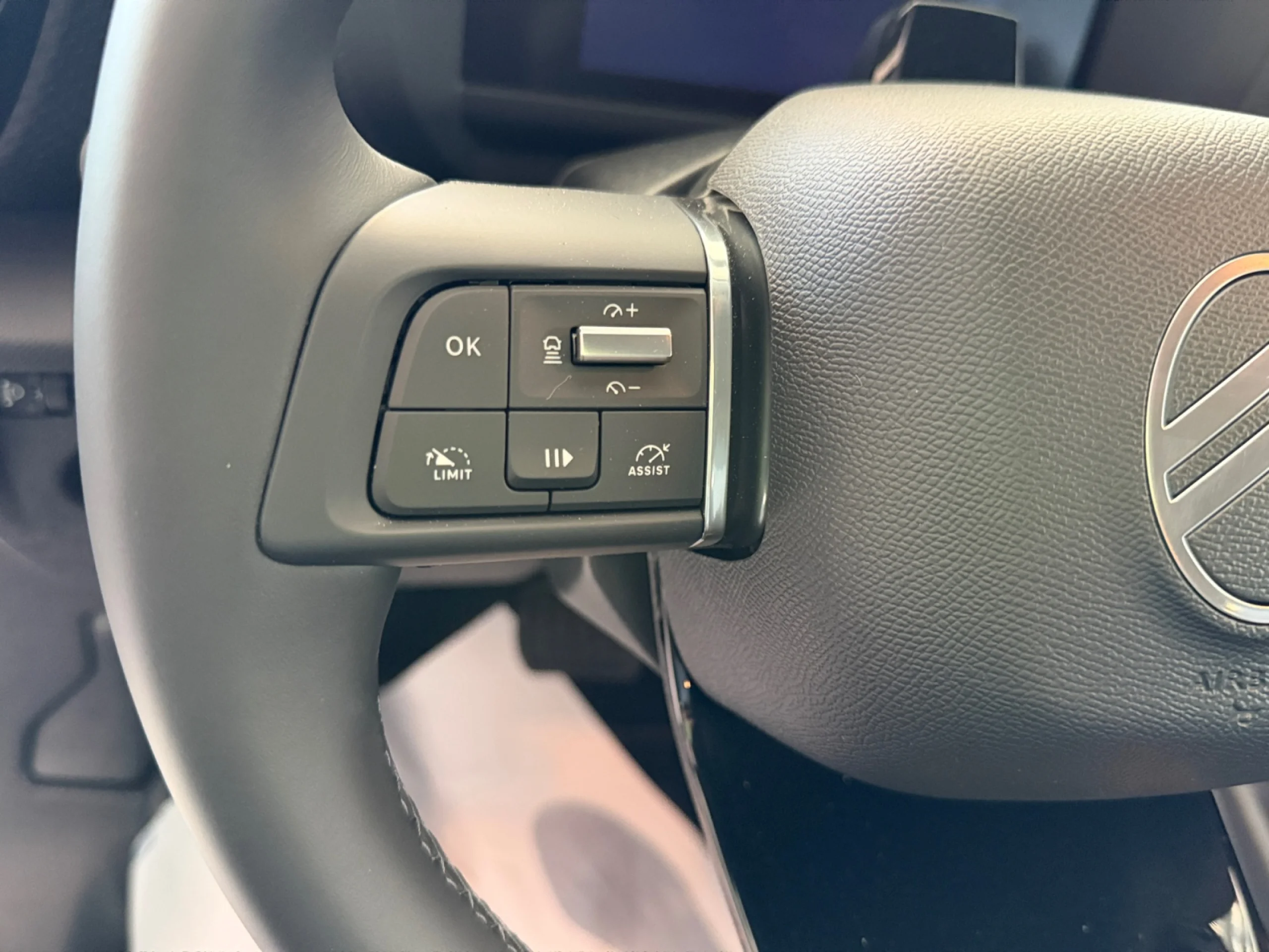 CITROEN C4 HYBRID 145 Ë DCS6 MAX - Foto 11