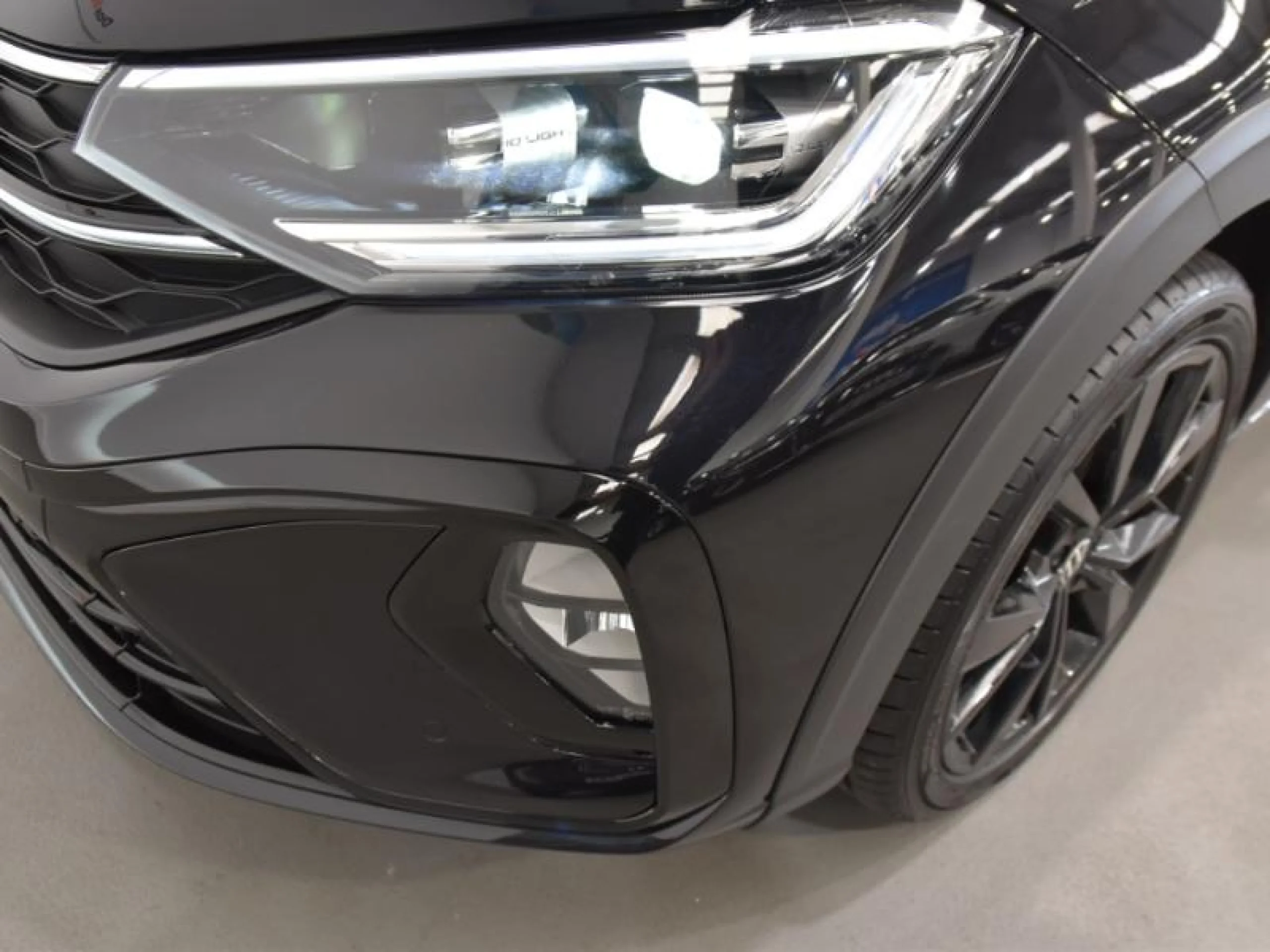 VOLKSWAGEN TAIGO R LINE 1.0 TSI 81KW (110CV) DSG - Foto 19