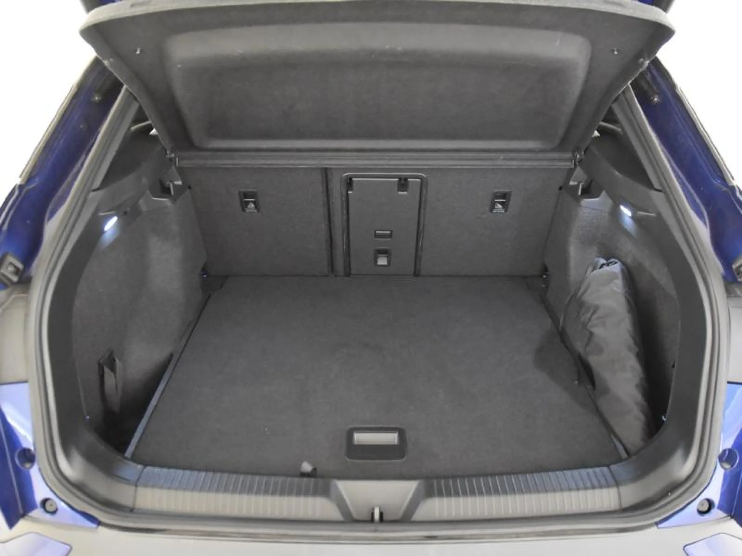 VOLKSWAGEN ID.4 PRO PERFORMANCE 150KW (204CV) AUTOMÁTICO - Foto 7