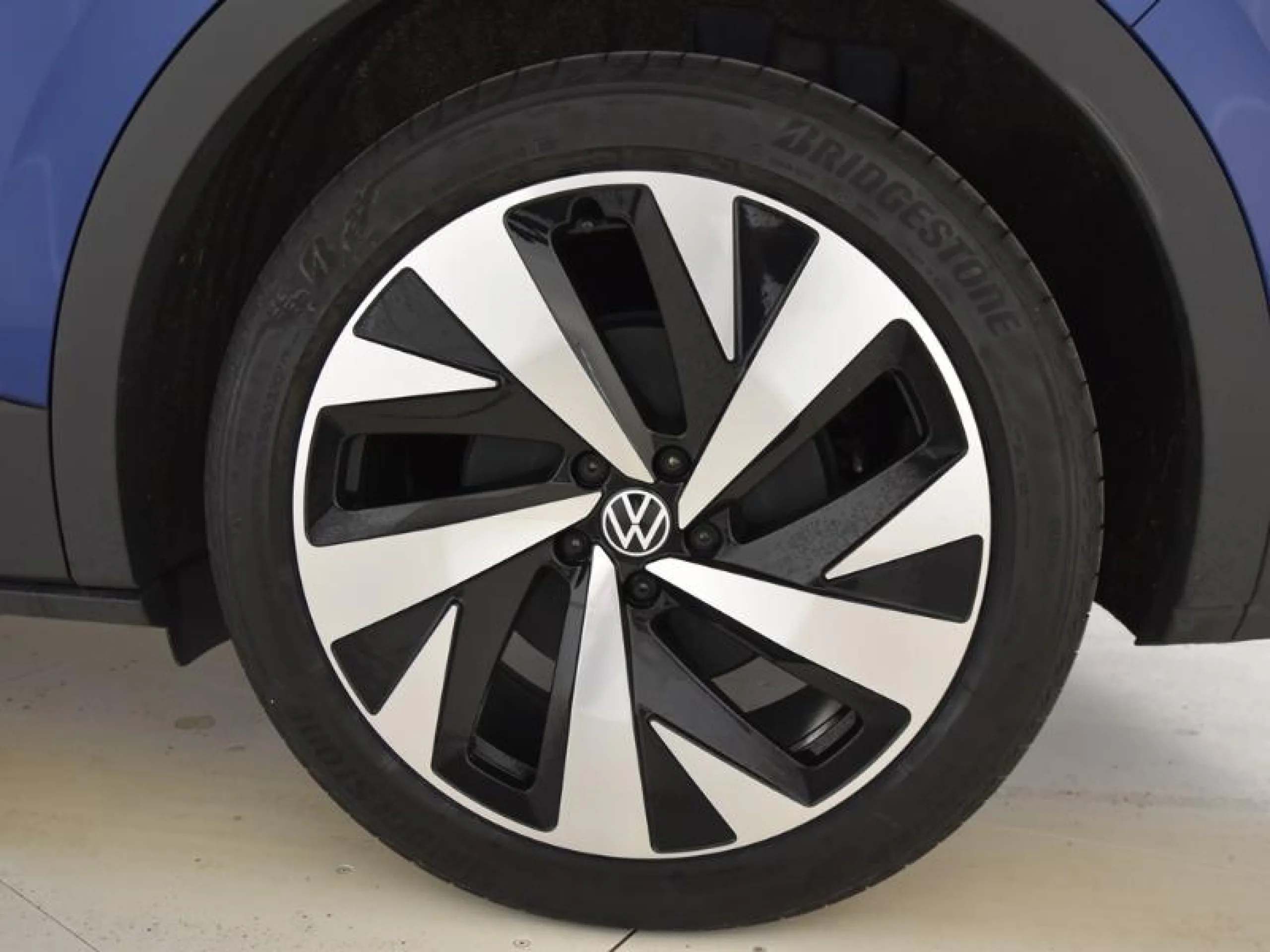 VOLKSWAGEN ID.4 PRO PERFORMANCE 150KW (204CV) AUTOMÁTICO - Foto 8