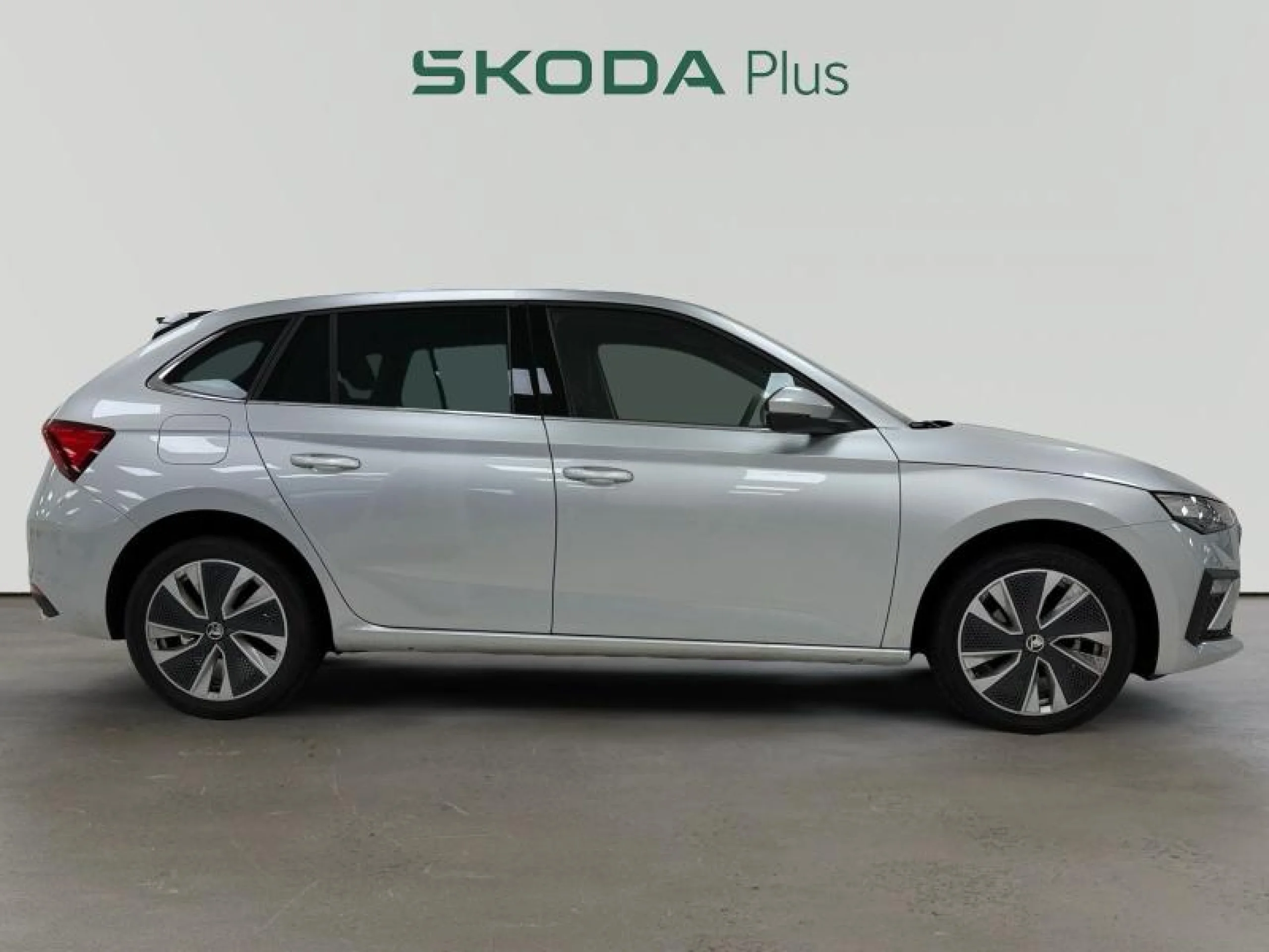 SKODA SCALA 1.0 TSI 85KW (115CV) DESIGN - Foto 3