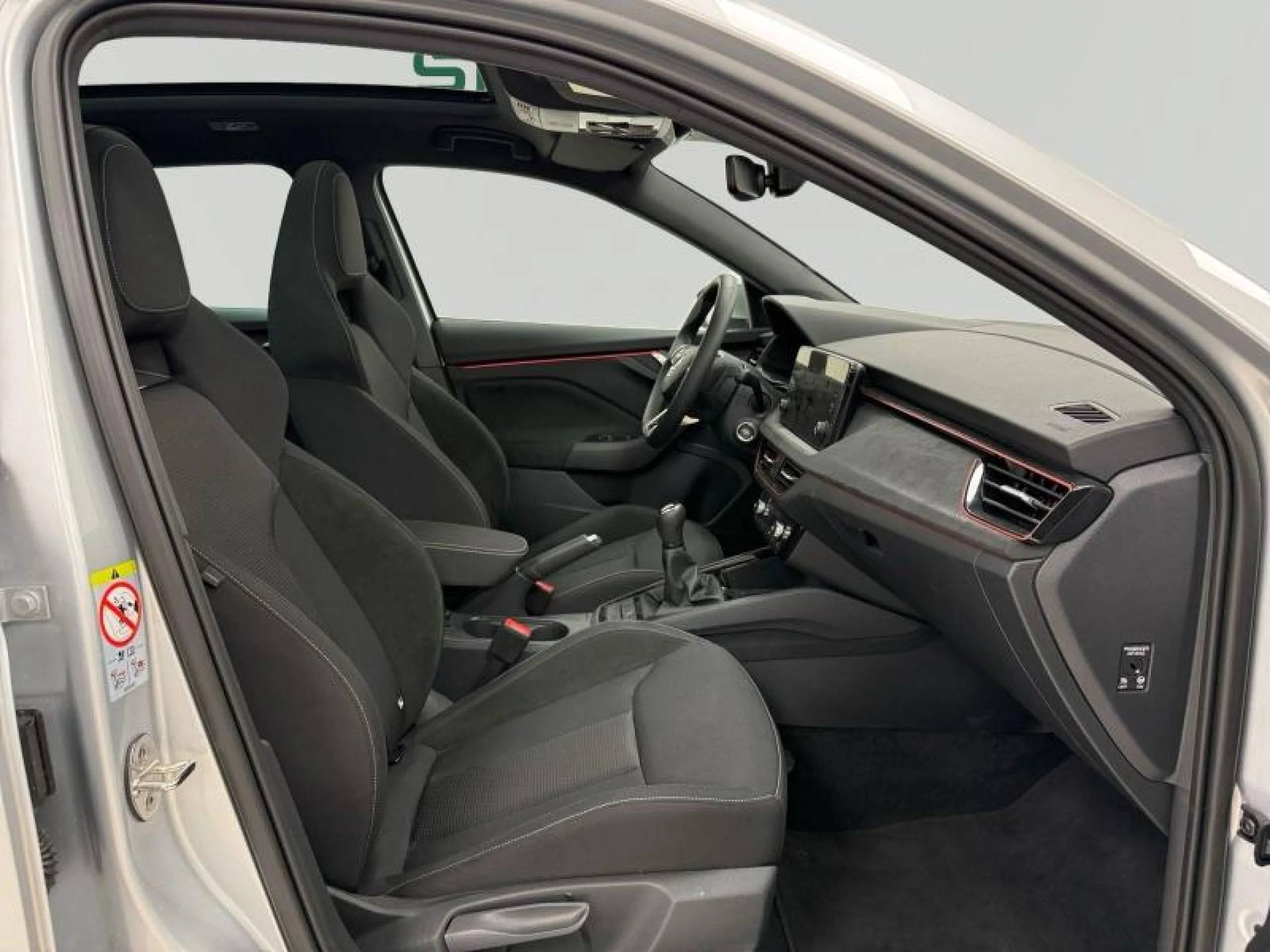 SKODA SCALA 1.0 TSI 85KW (115CV) DESIGN - Foto 5