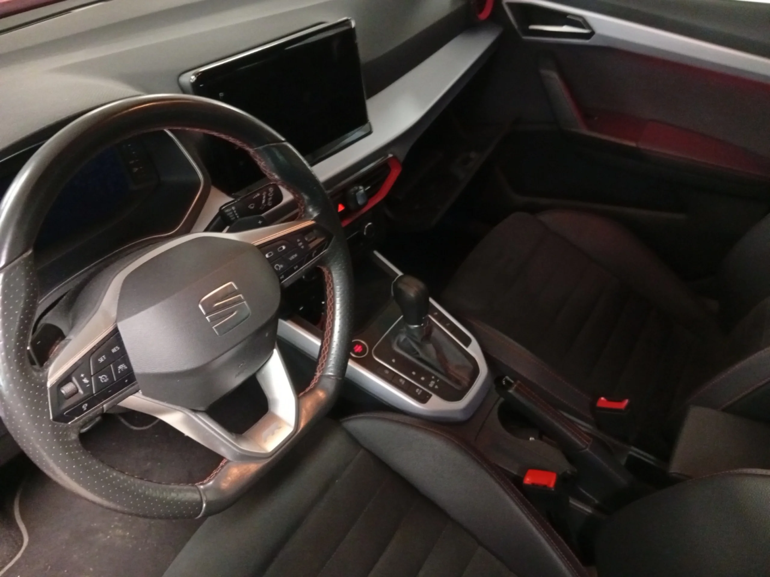 SEAT ARONA 1.0 TSI 81KW (110CV) DSG FR - Foto 10